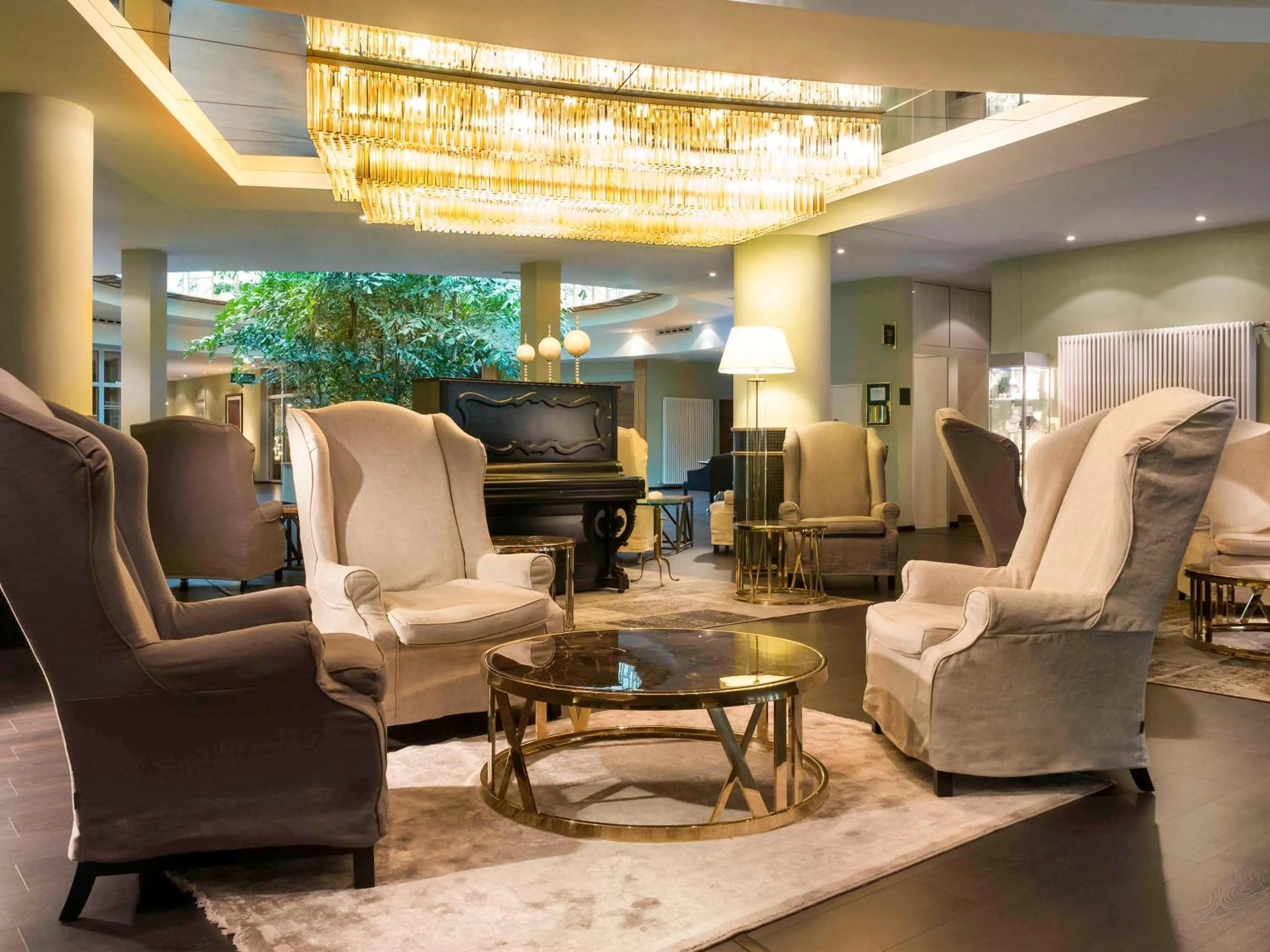 Property building in Congress Hotel Weimar by Mercure