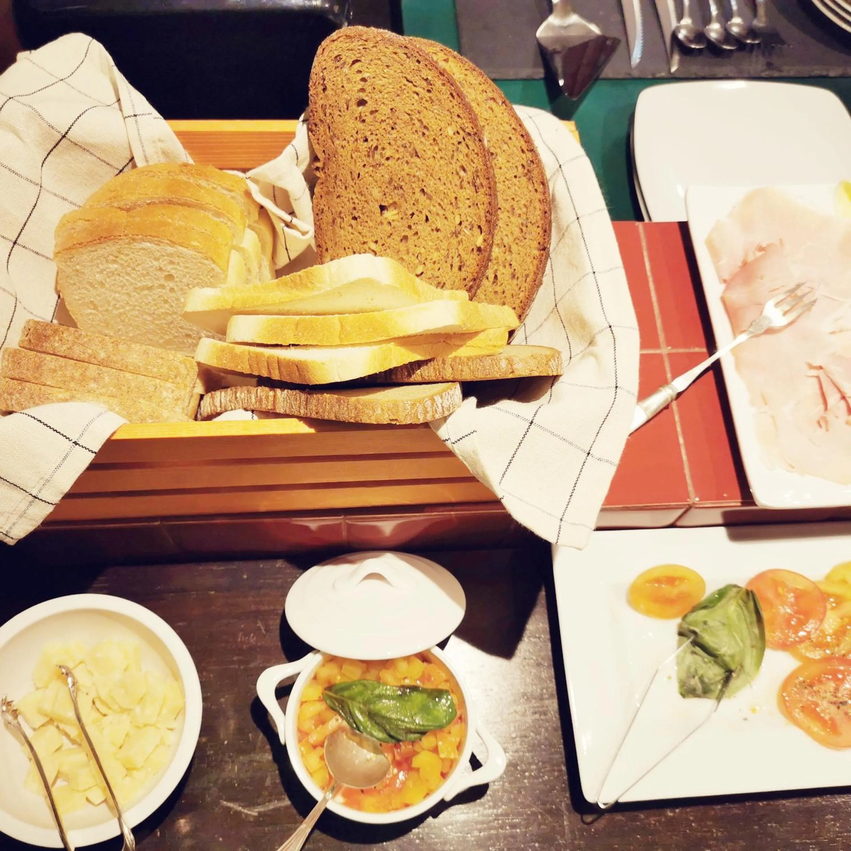 Buffet breakfast in Mix&Match