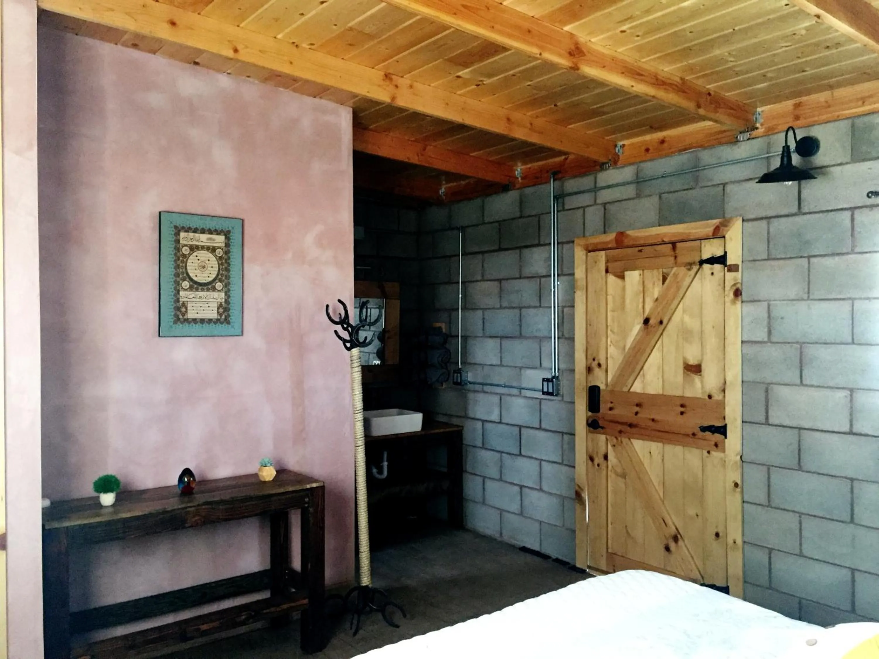 Decorative detail, Bed in Cabaña San Tony