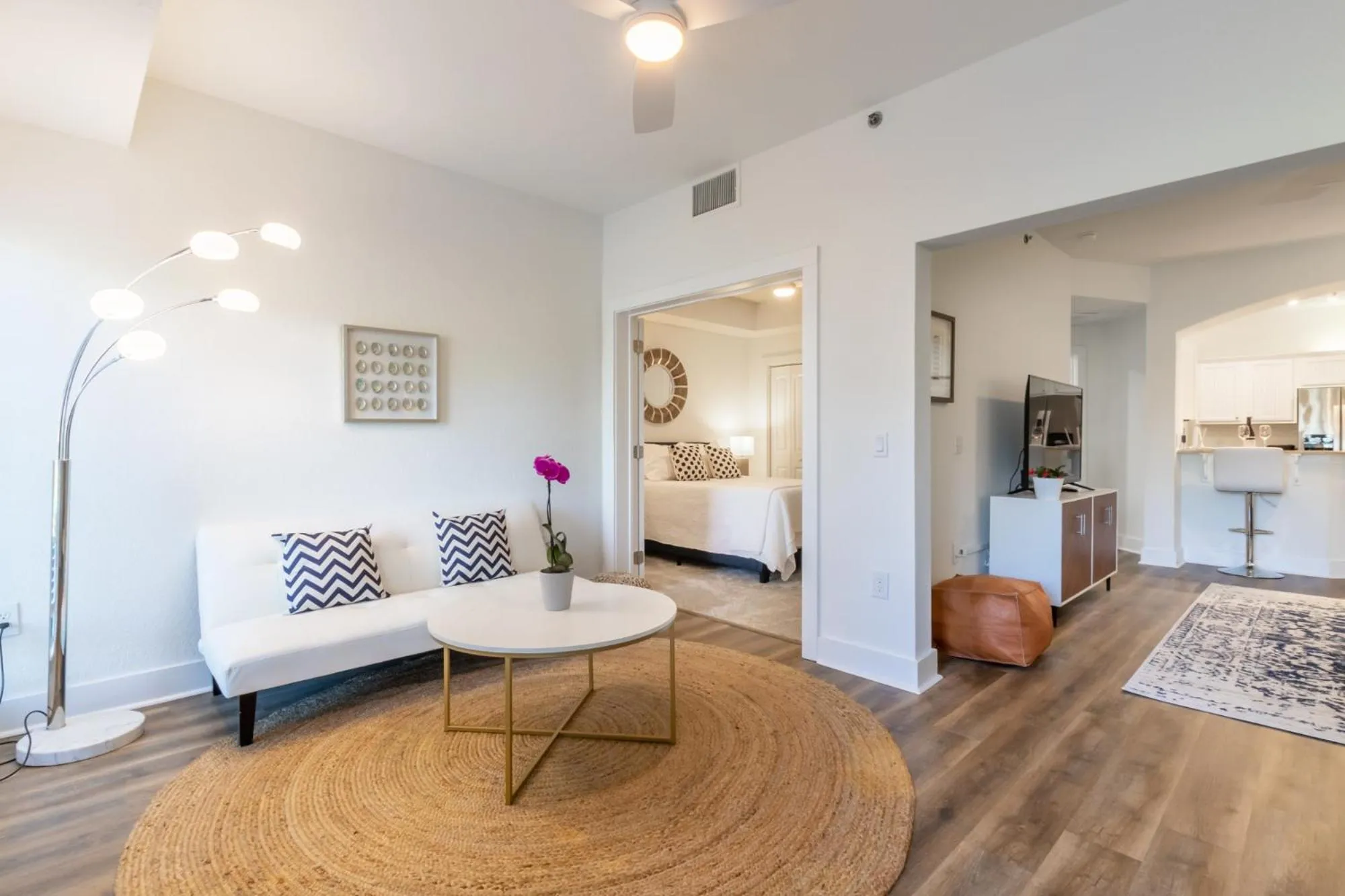 Kitchen or kitchenette in One Club Gulf Shores