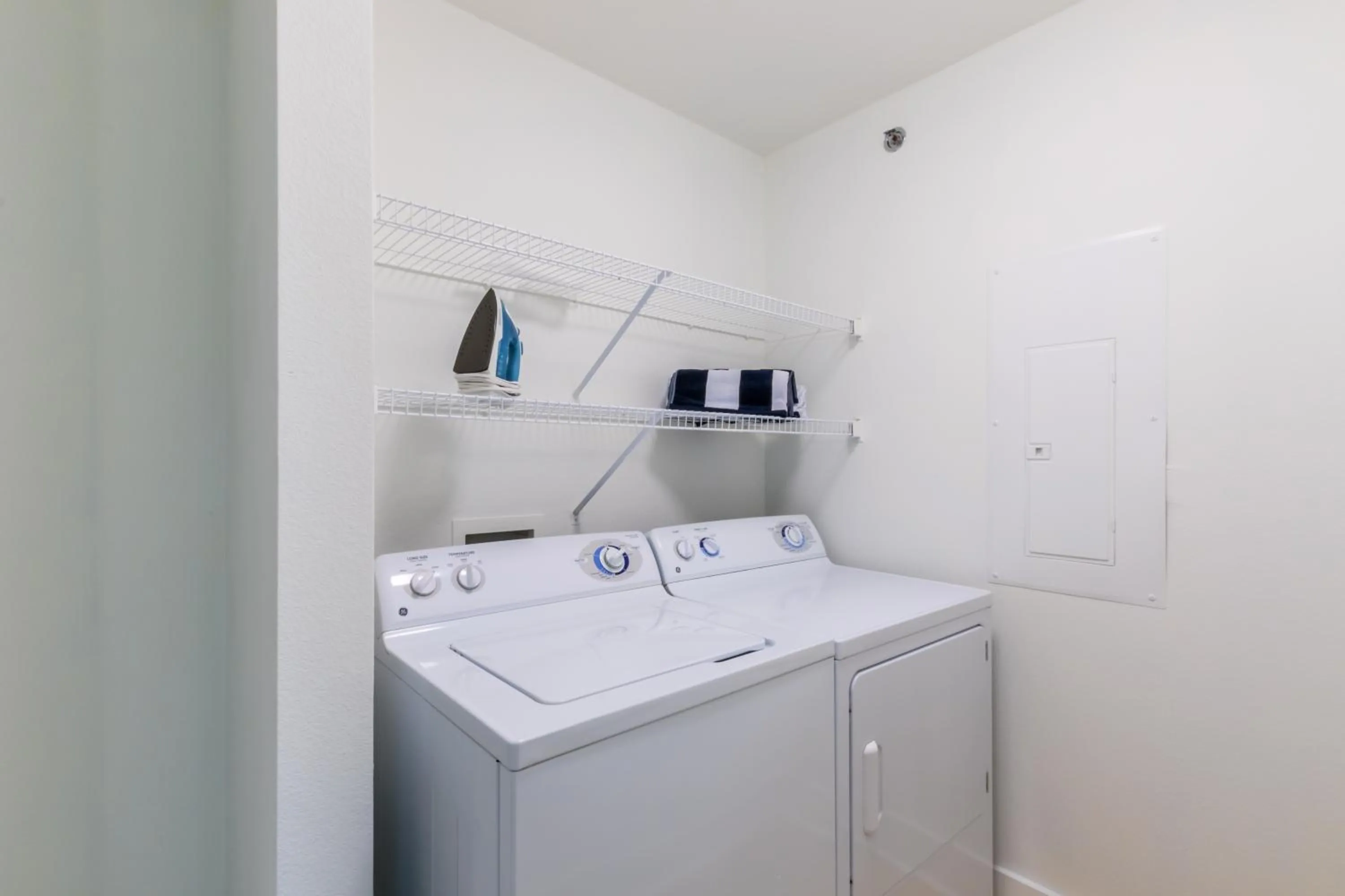 Kitchen or kitchenette in One Club Gulf Shores