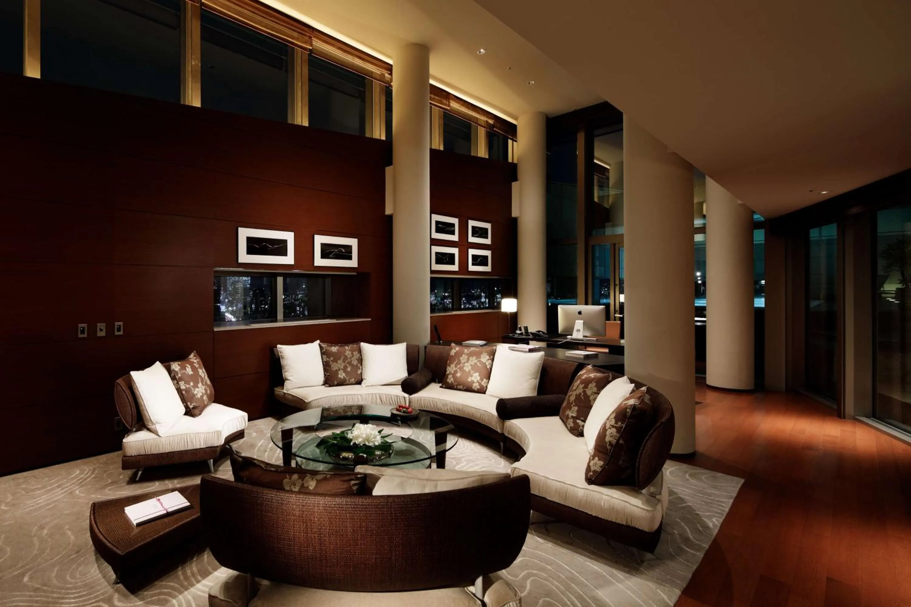 Photo of the whole room in Grand Hyatt Tokyo