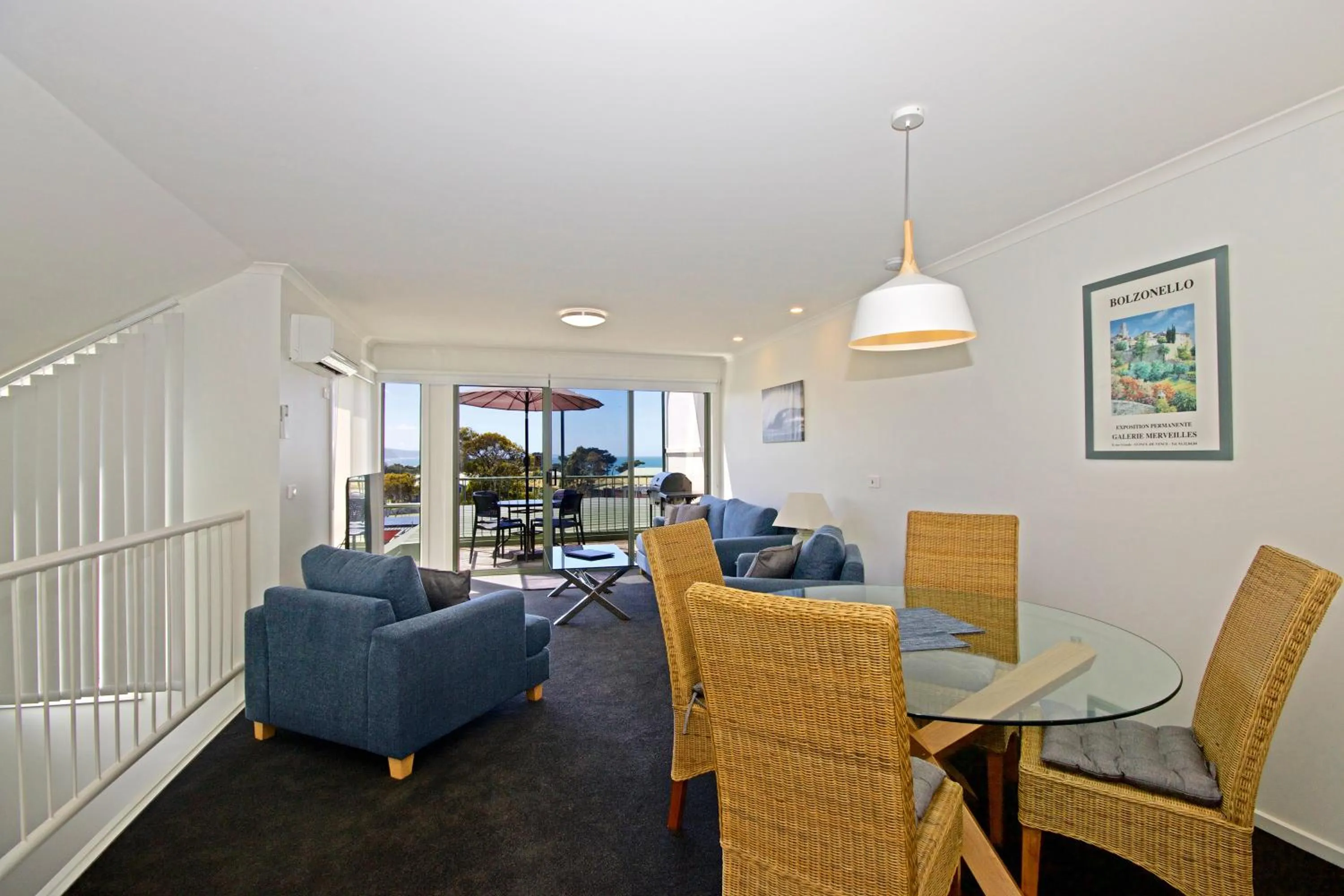 Living room in Anchorage Motel & Villas Lorne