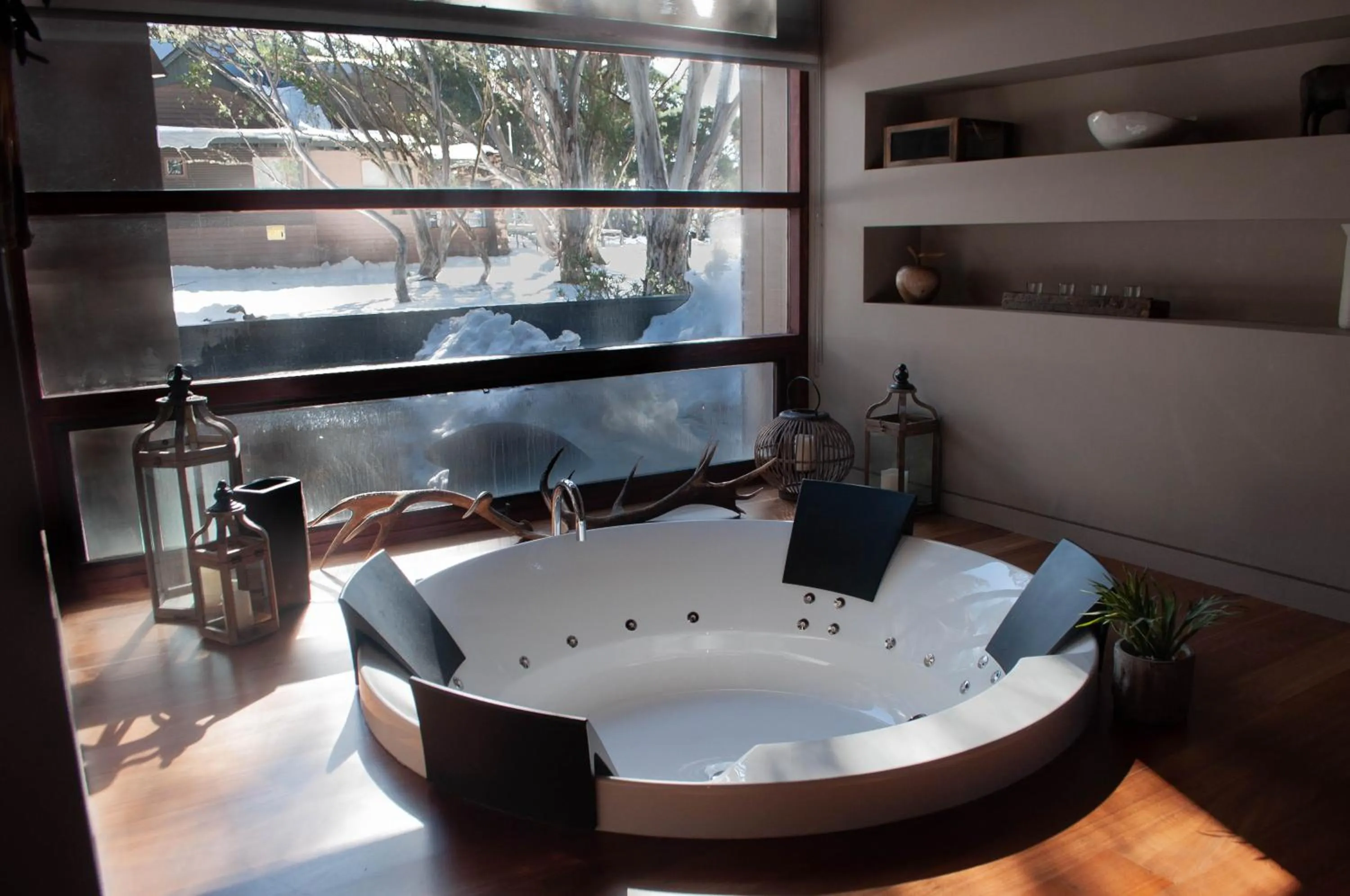 Hot Tub in Club Wyndham Dinner Plain, Trademark Collection by Wyndham