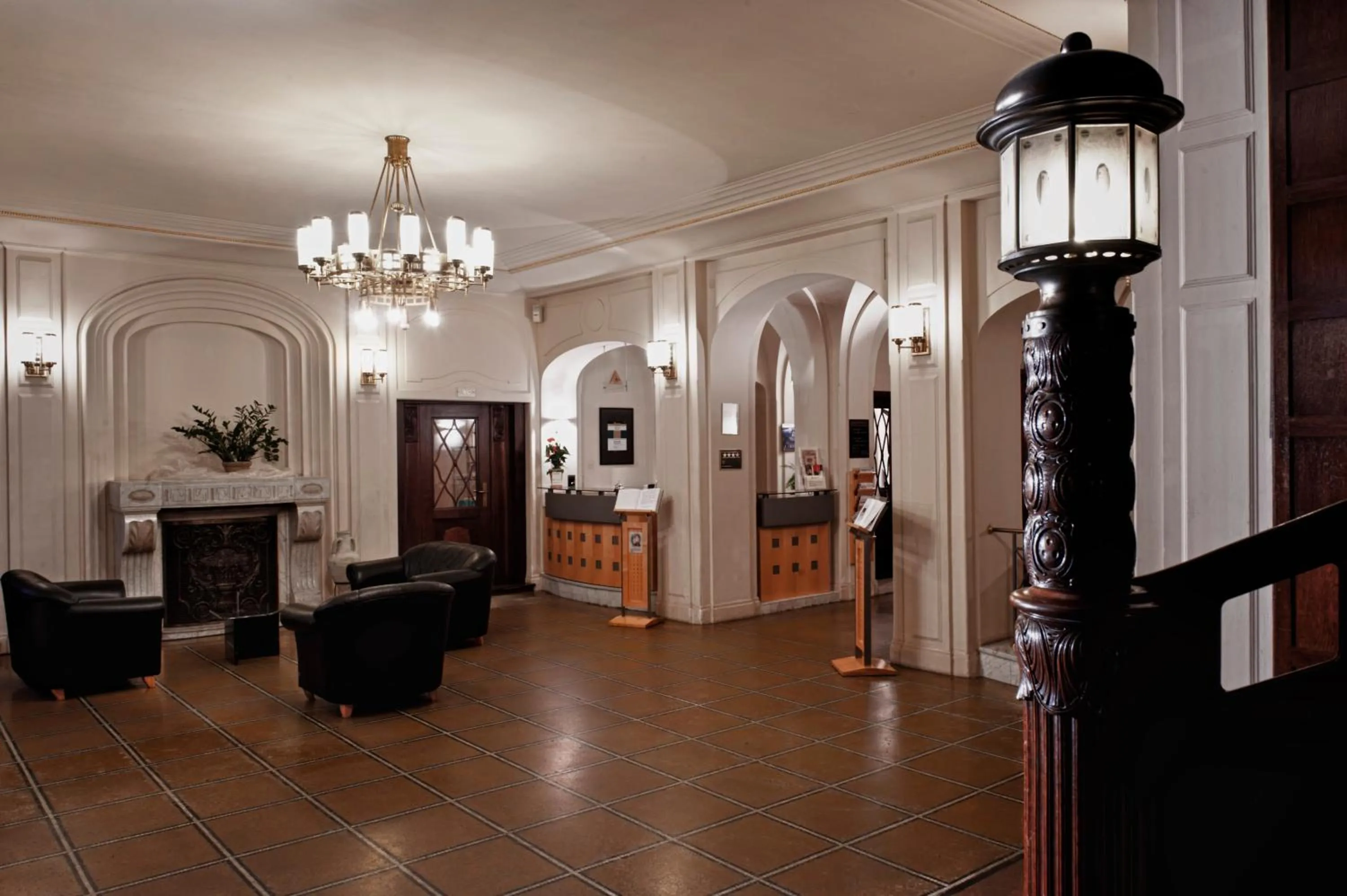 Lobby or reception in Hotel Schloss Schweinsburg