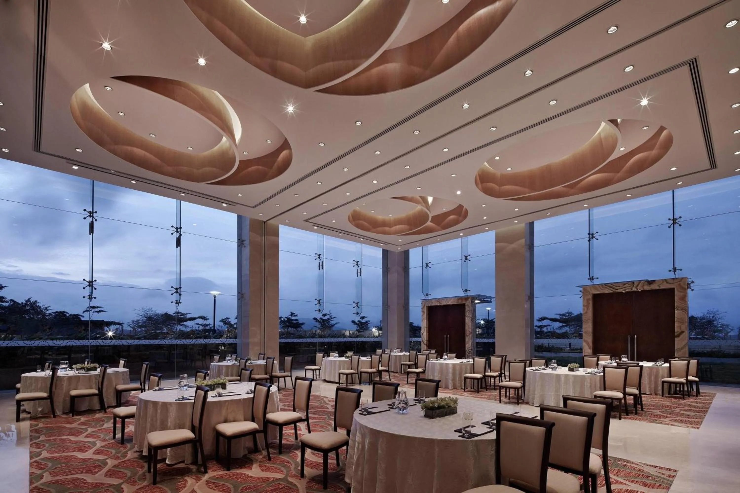 Lobby or reception in Courtyard by Marriott Pune Chakan