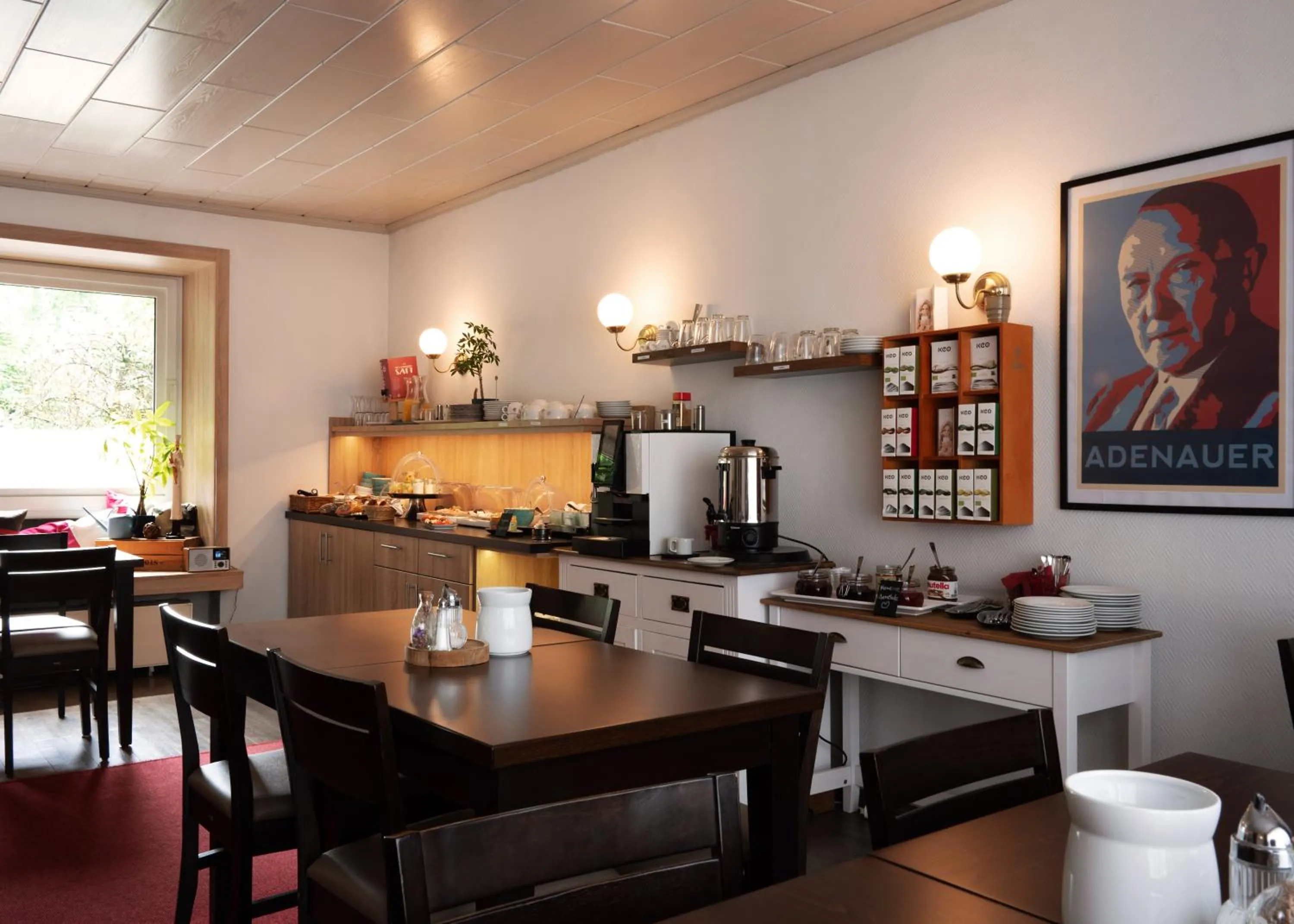 Breakfast in Hotel Mercedes City