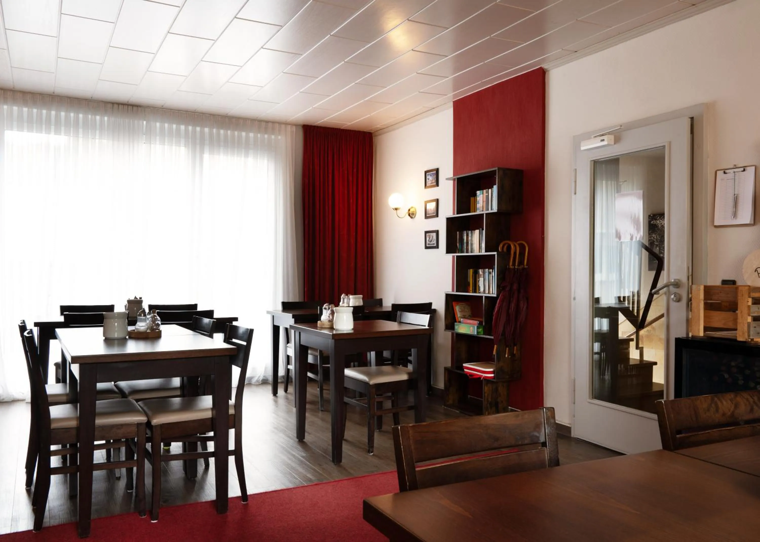 Breakfast in Hotel Mercedes City