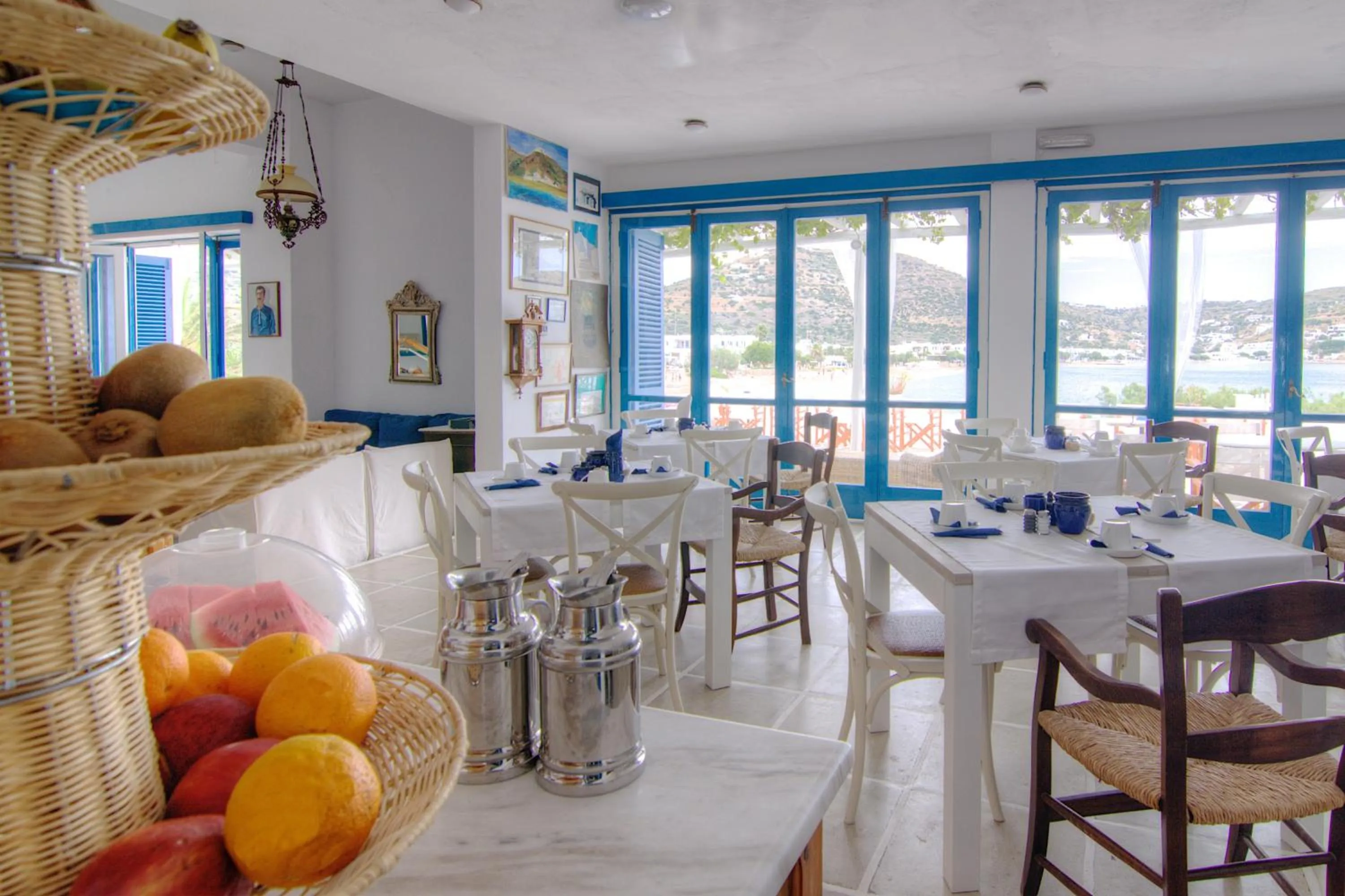 Restaurant/places to eat in Platys Gialos Hotel Sifnos