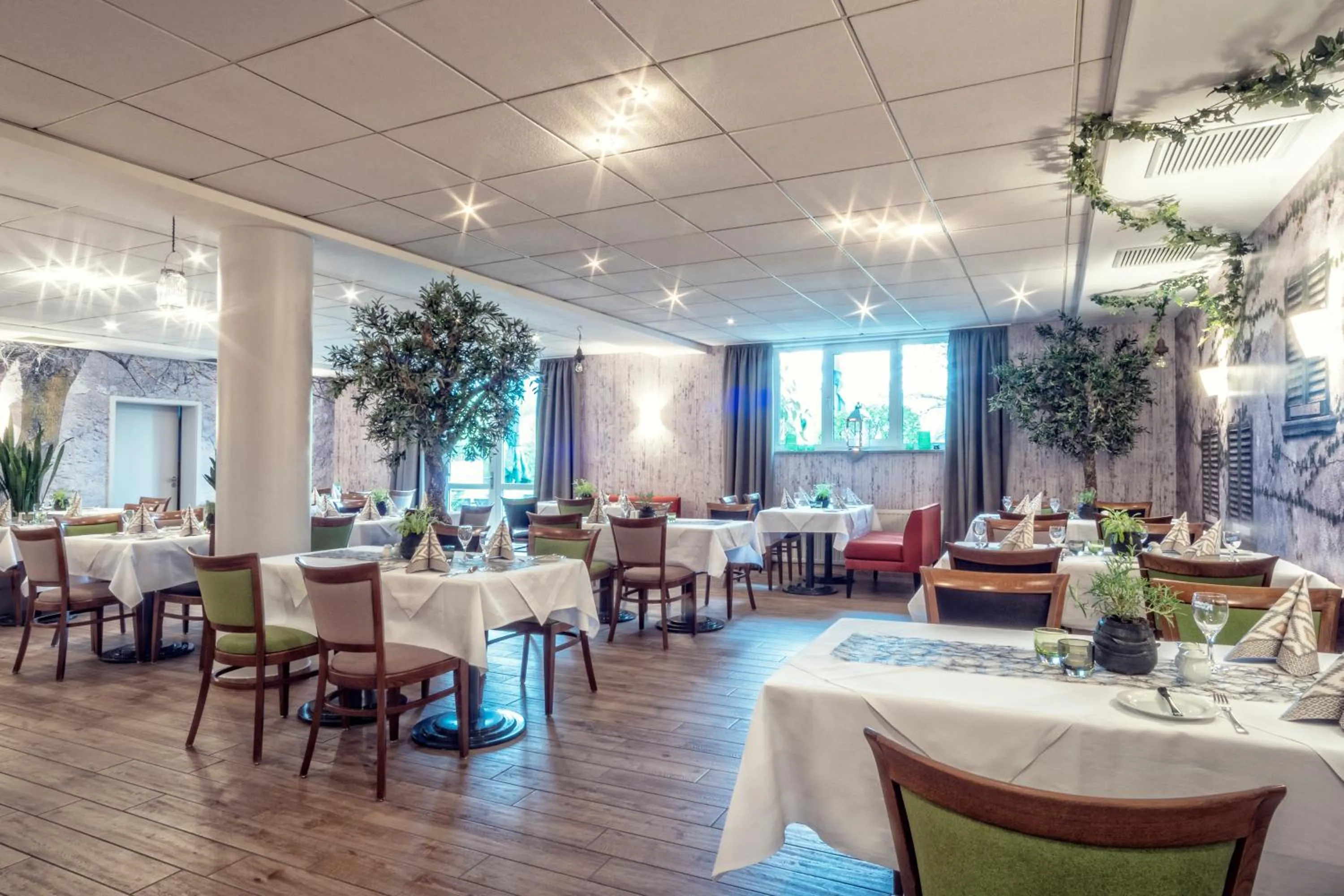 Restaurant/places to eat in Golfhotel Fahrenbach