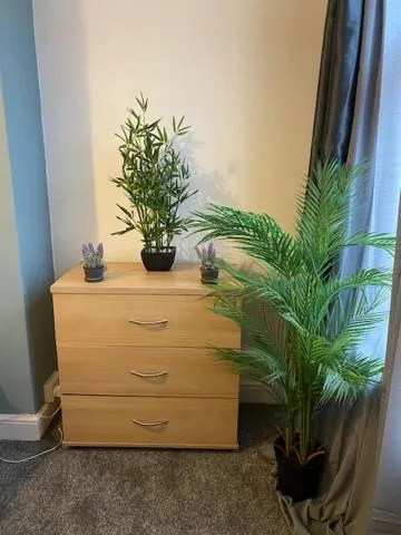 Bentley House with en-suites