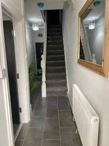 Bentley House with en-suites