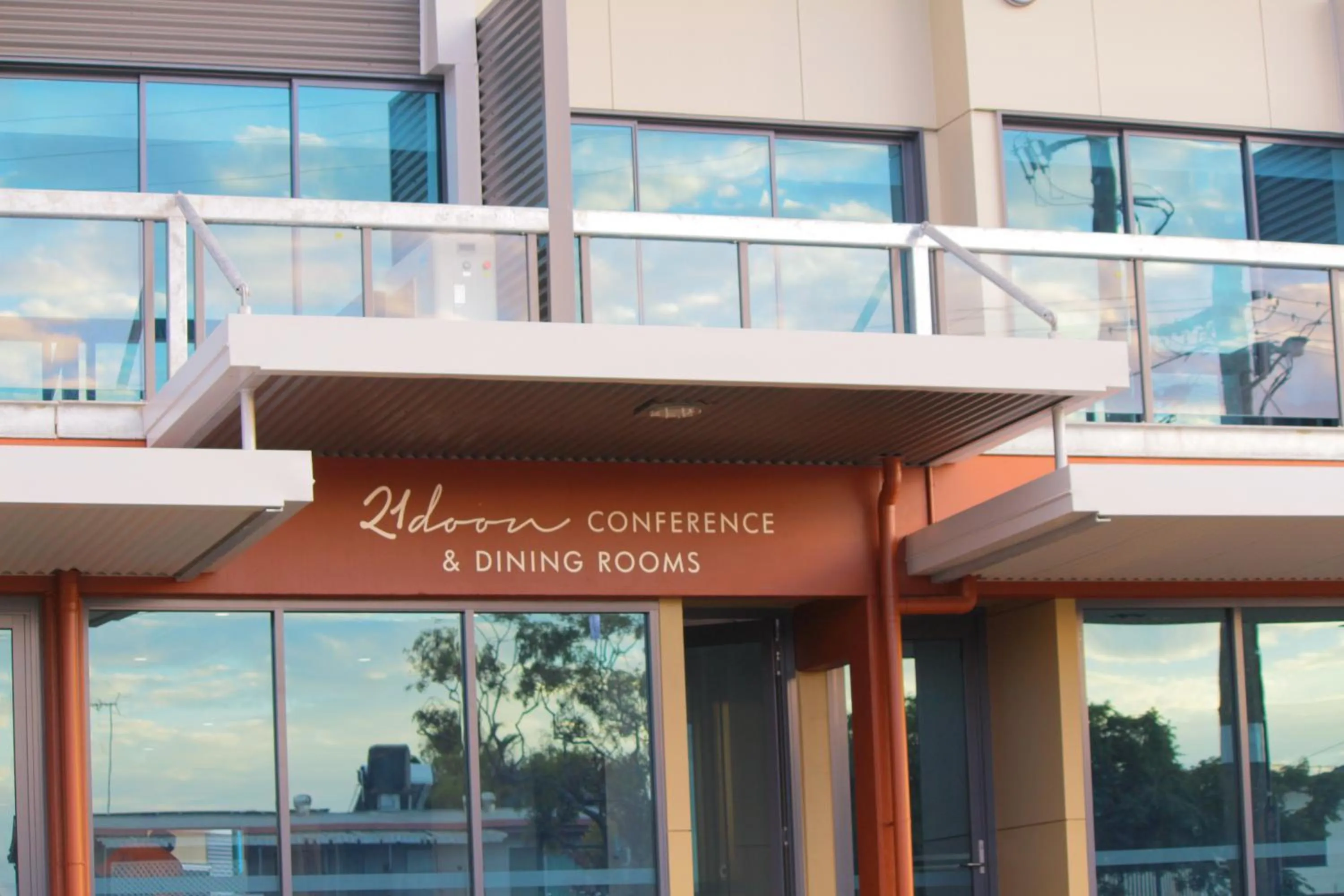 Restaurant/places to eat in Black Rock Inn