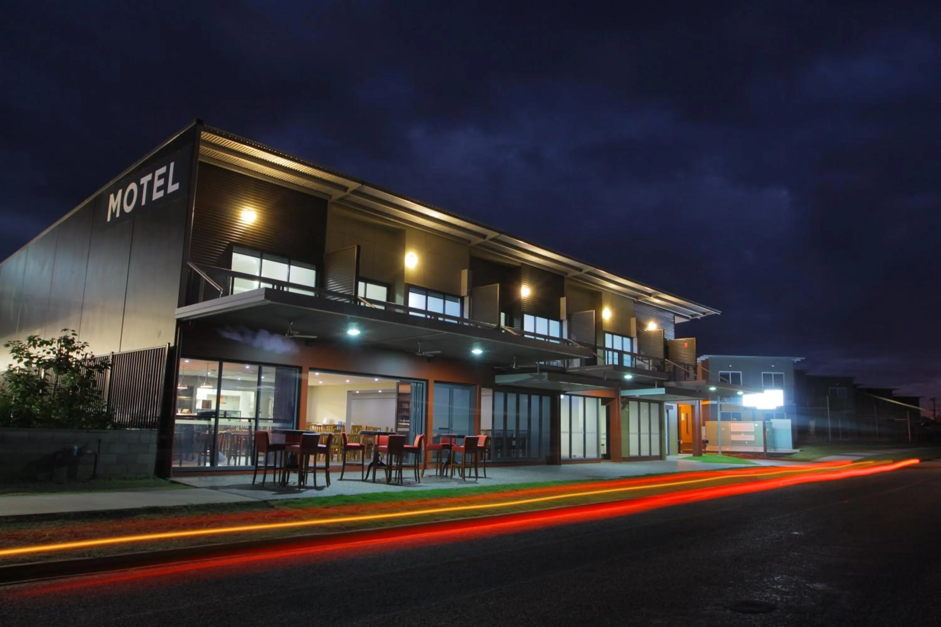 Restaurant/places to eat in Black Rock Inn