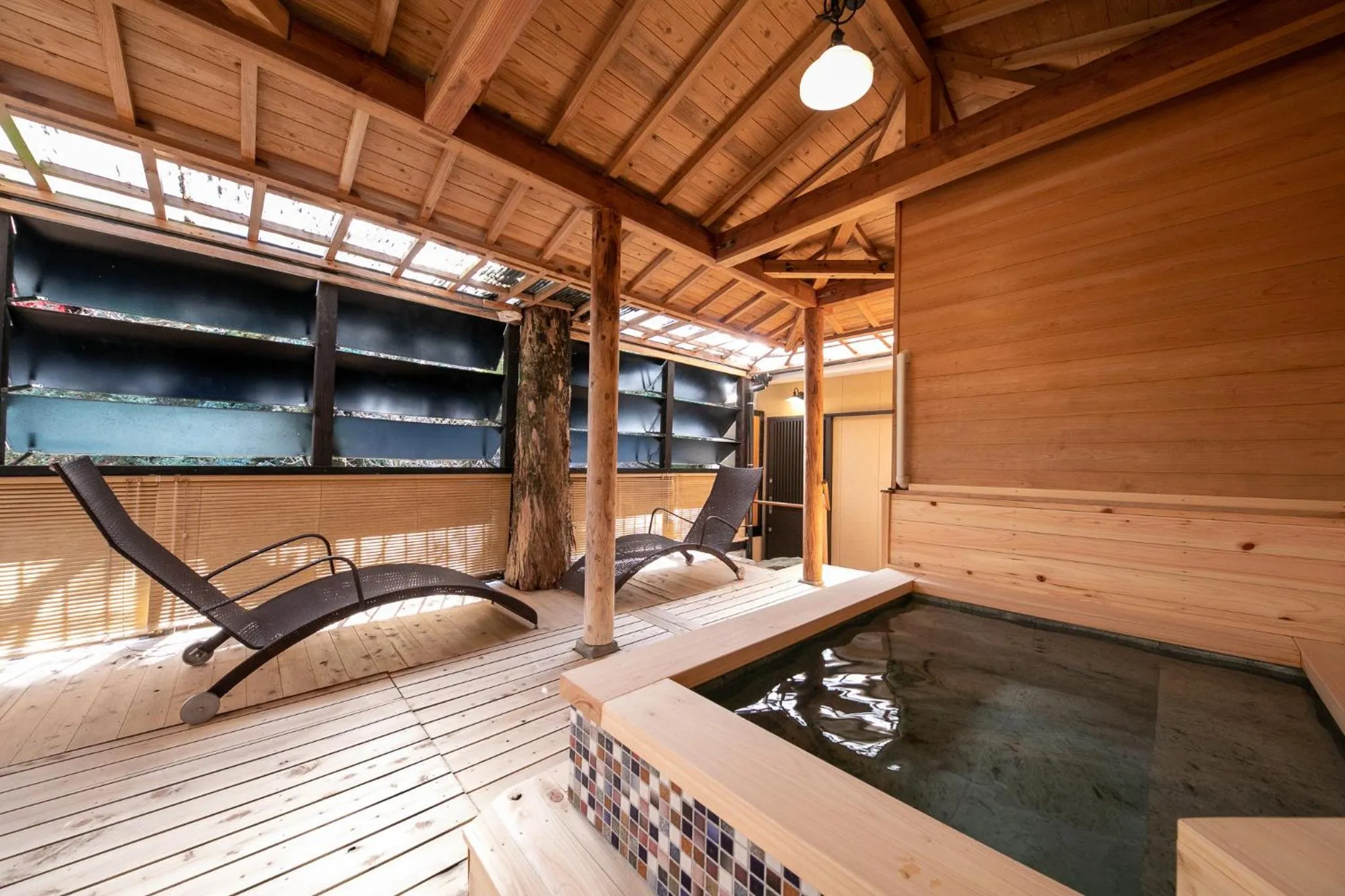 Hot Spring Bath in Nansuikaku