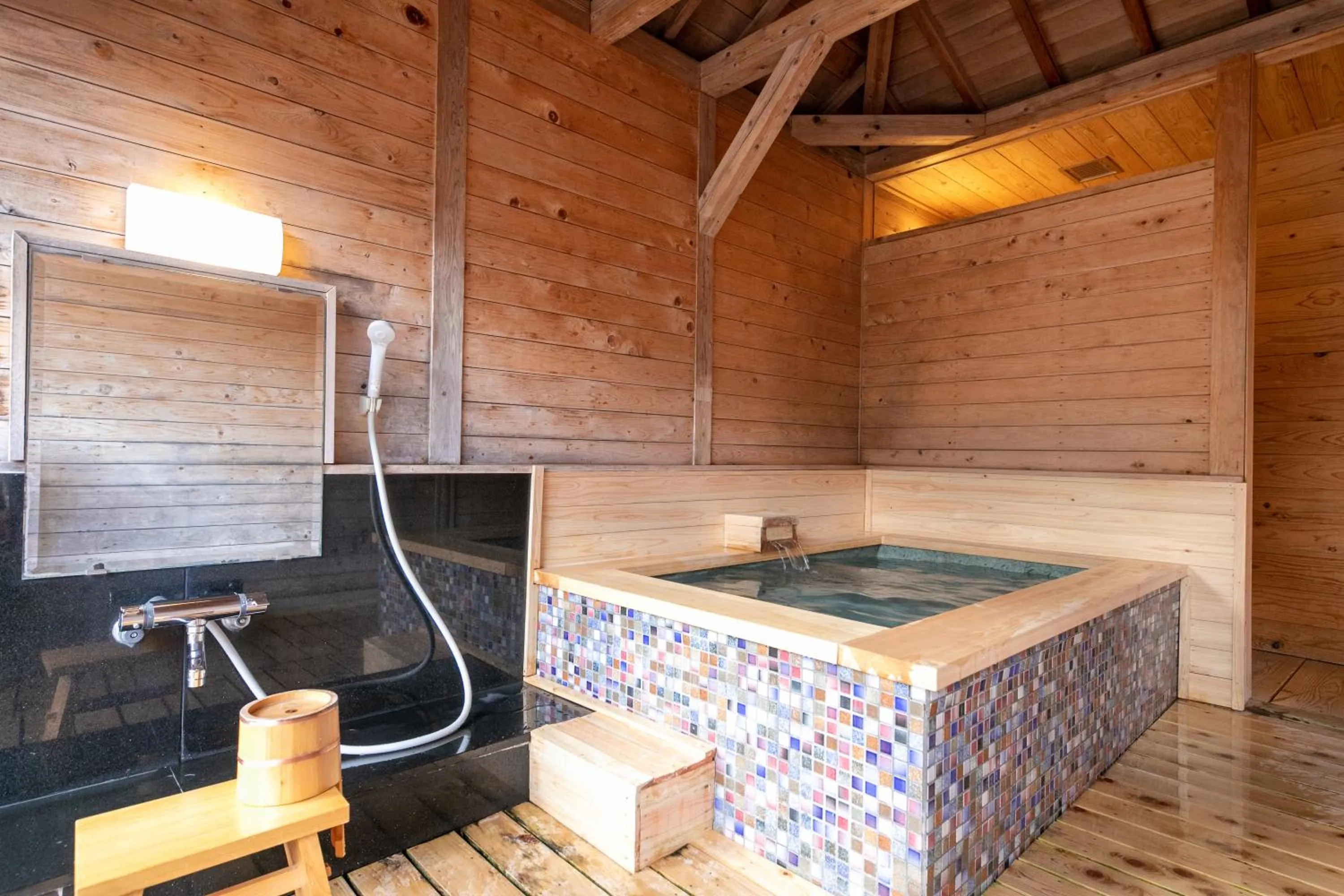 Hot Spring Bath in Nansuikaku