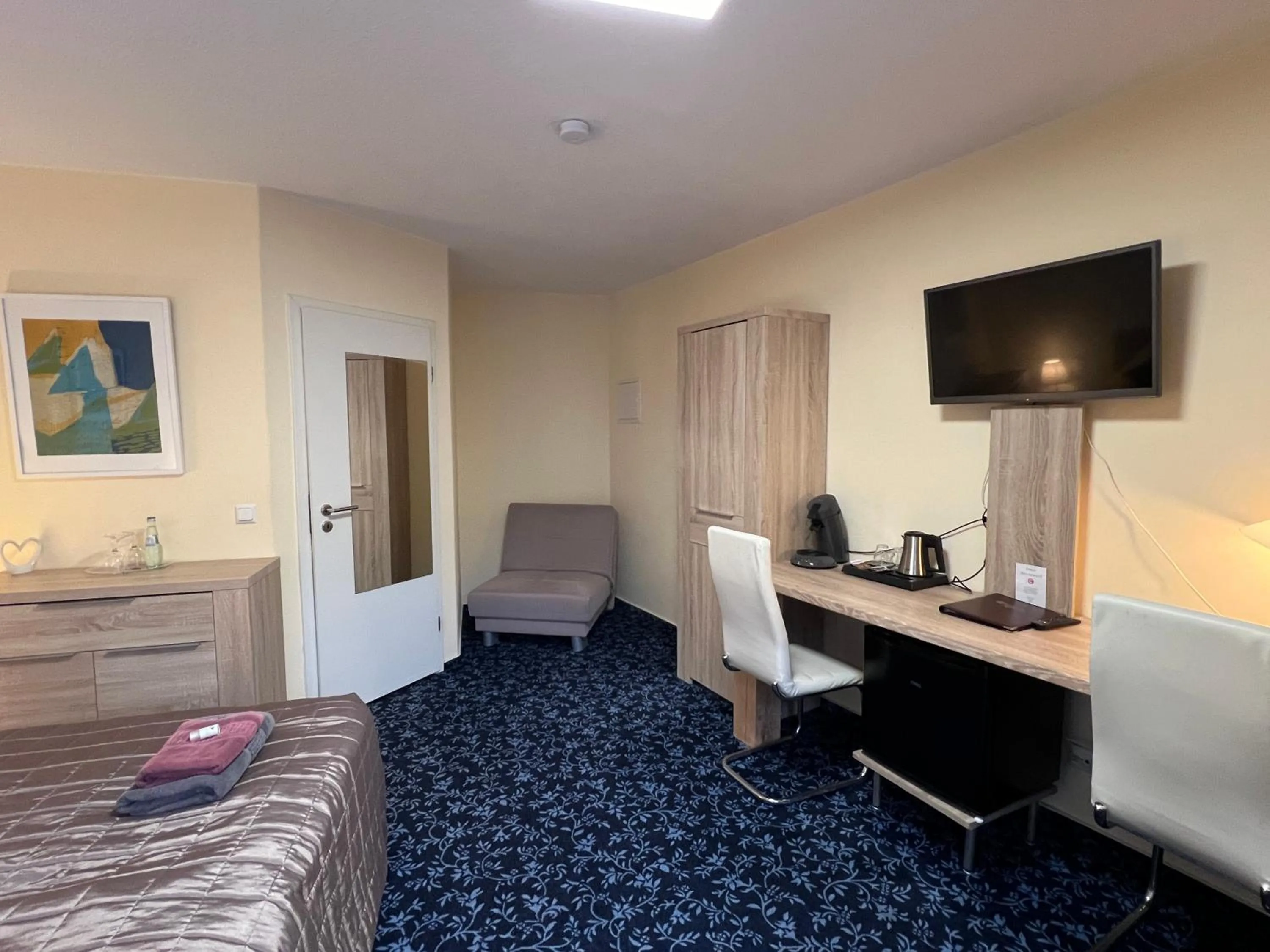 Bed in Hotel Sonnenhof