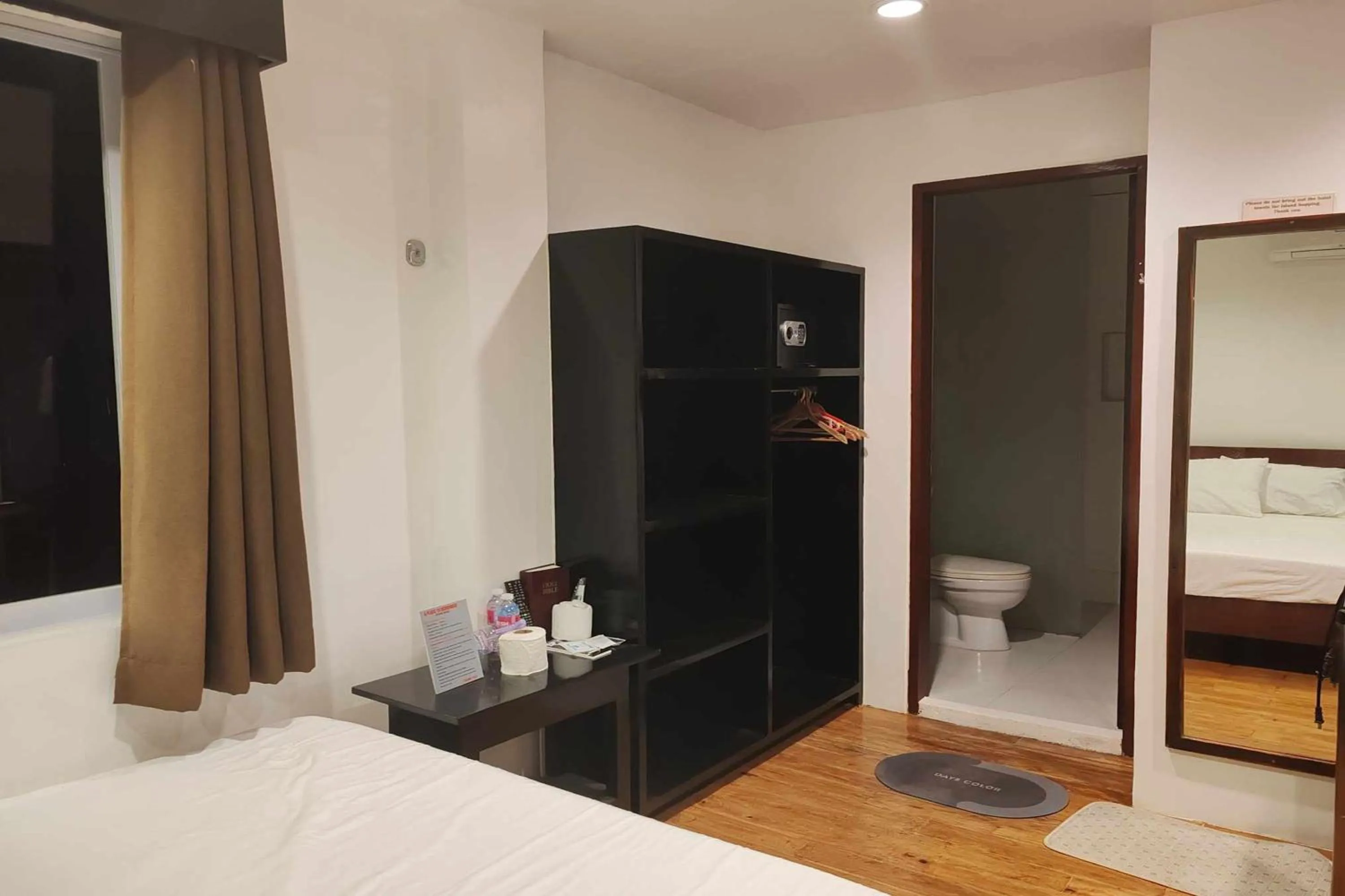 Photo of the whole room, Bed in A Place To Remember El Nido Palawan