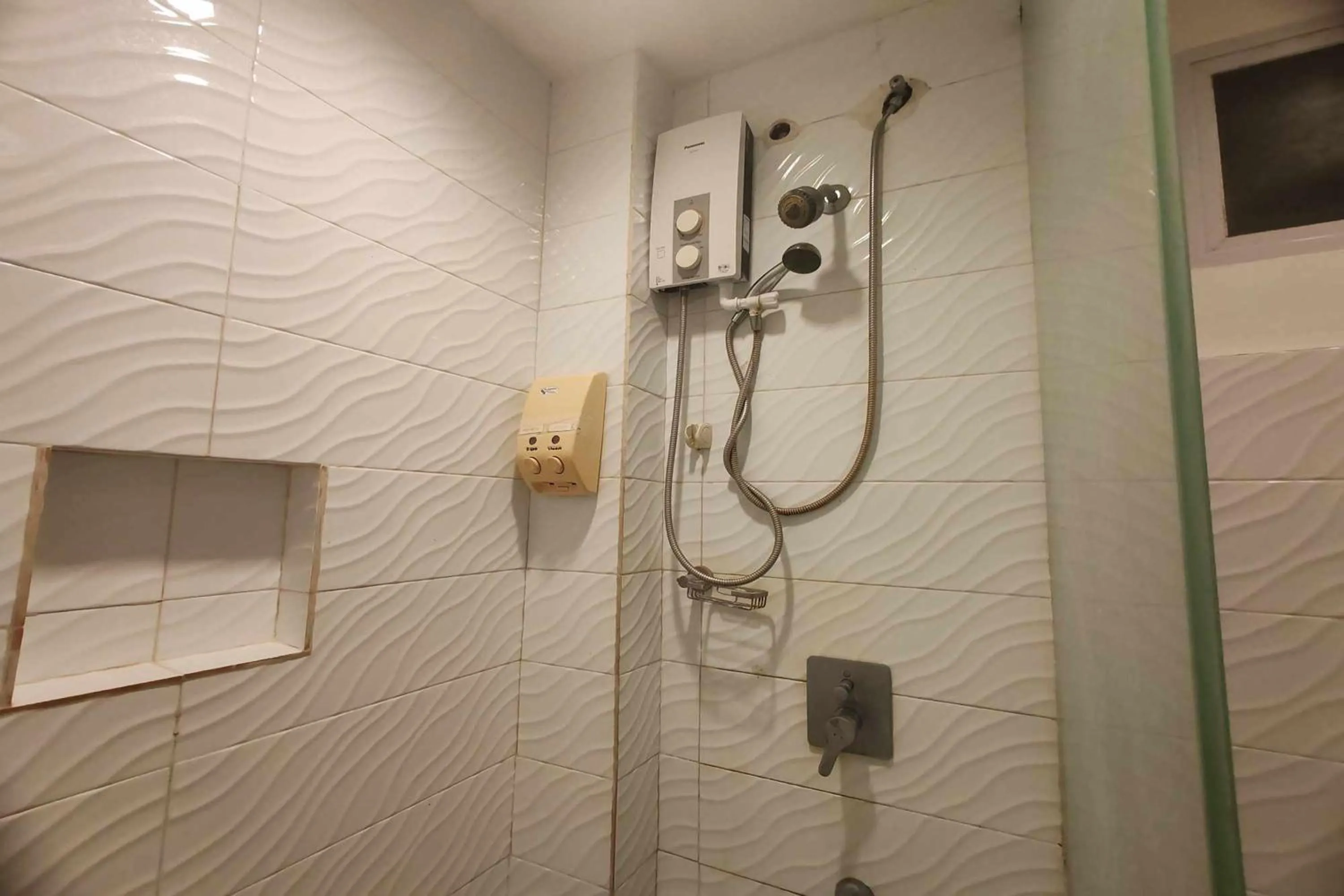 Bathroom in A Place To Remember El Nido Palawan