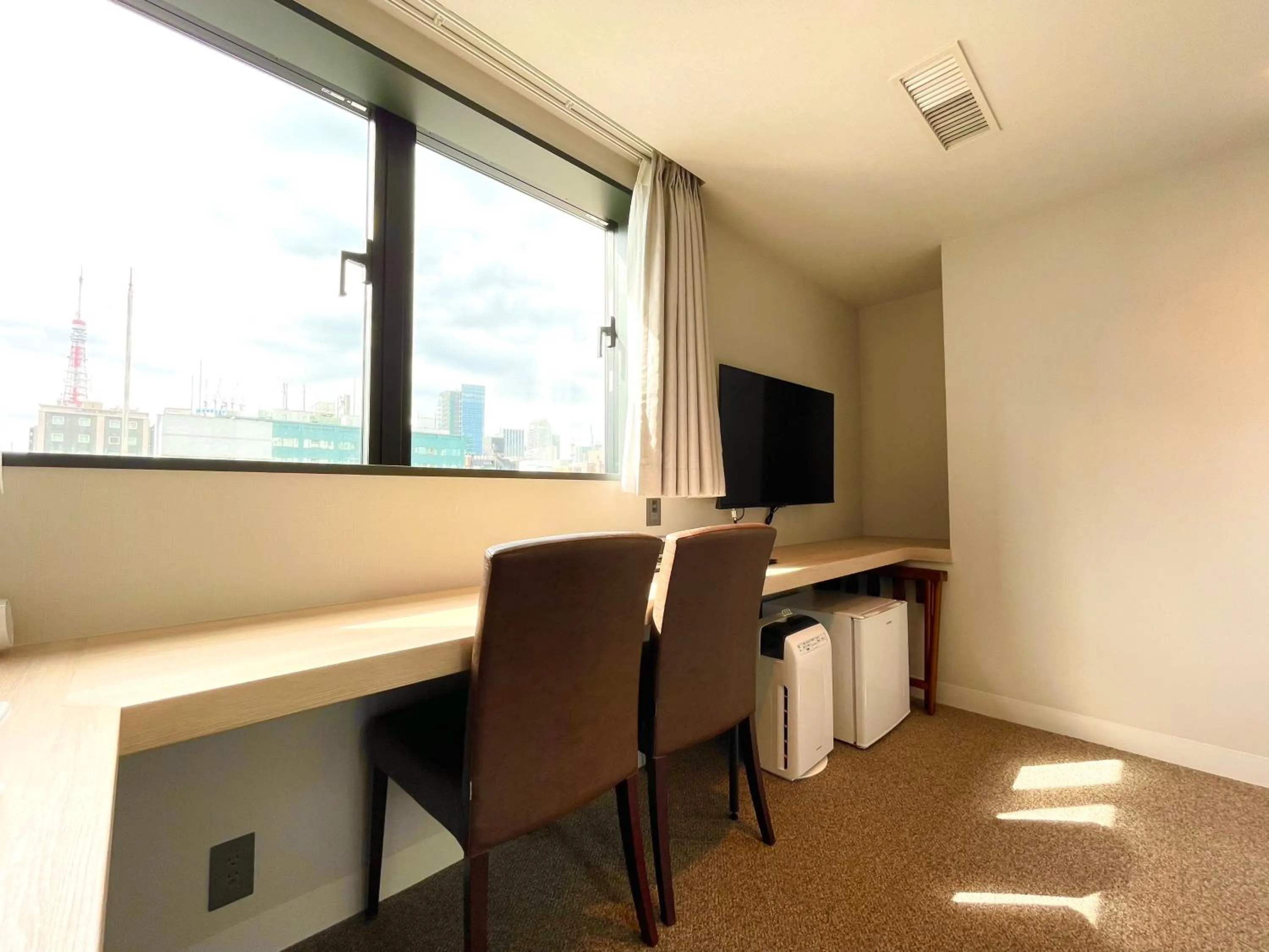 Photo of the whole room in Bay Hotel Tokyo Hamamatsucho