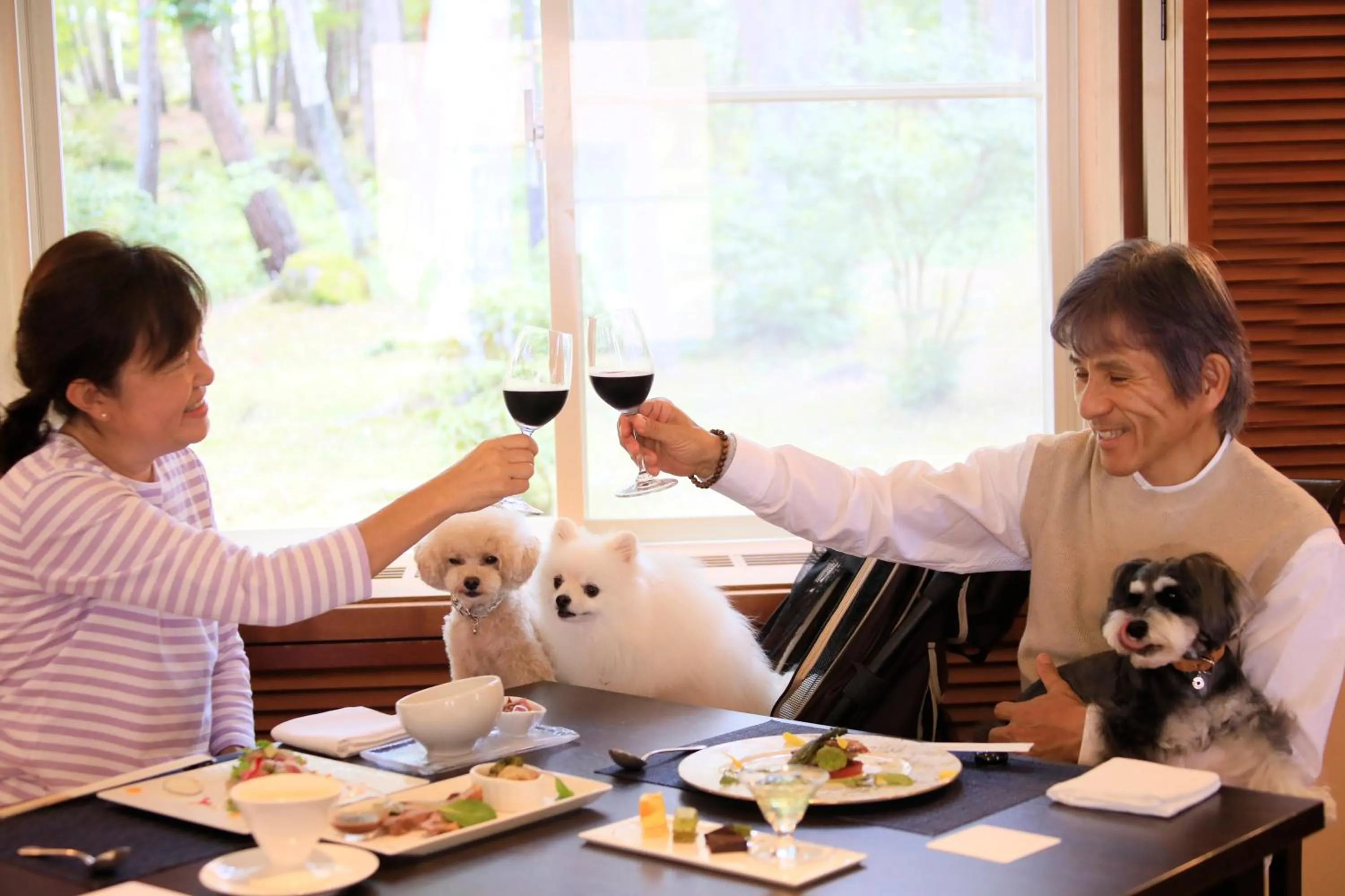 Restaurant/places to eat in Yutorelo Tateshina Hotel with DOGS