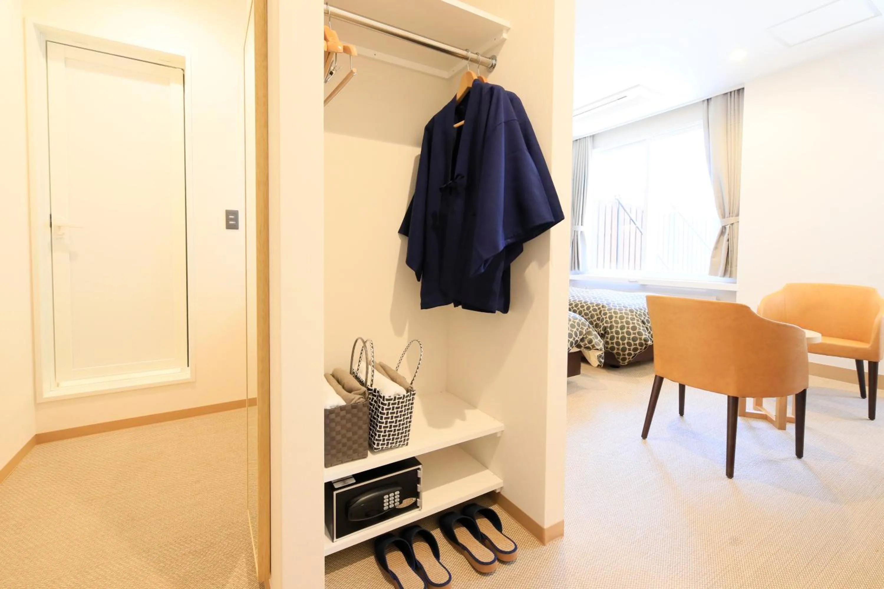 Photo of the whole room in Yutorelo Tateshina Hotel with DOGS