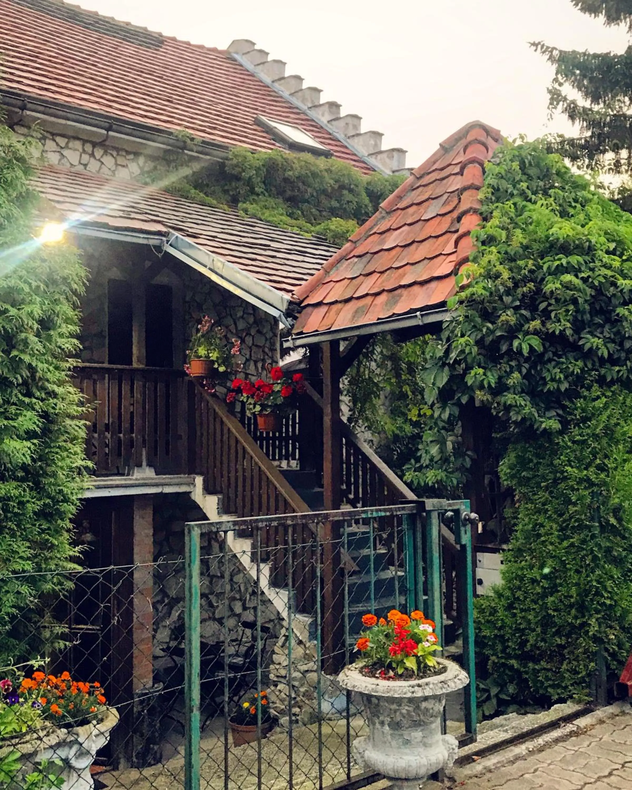 Facade/entrance in Dworek Adamski