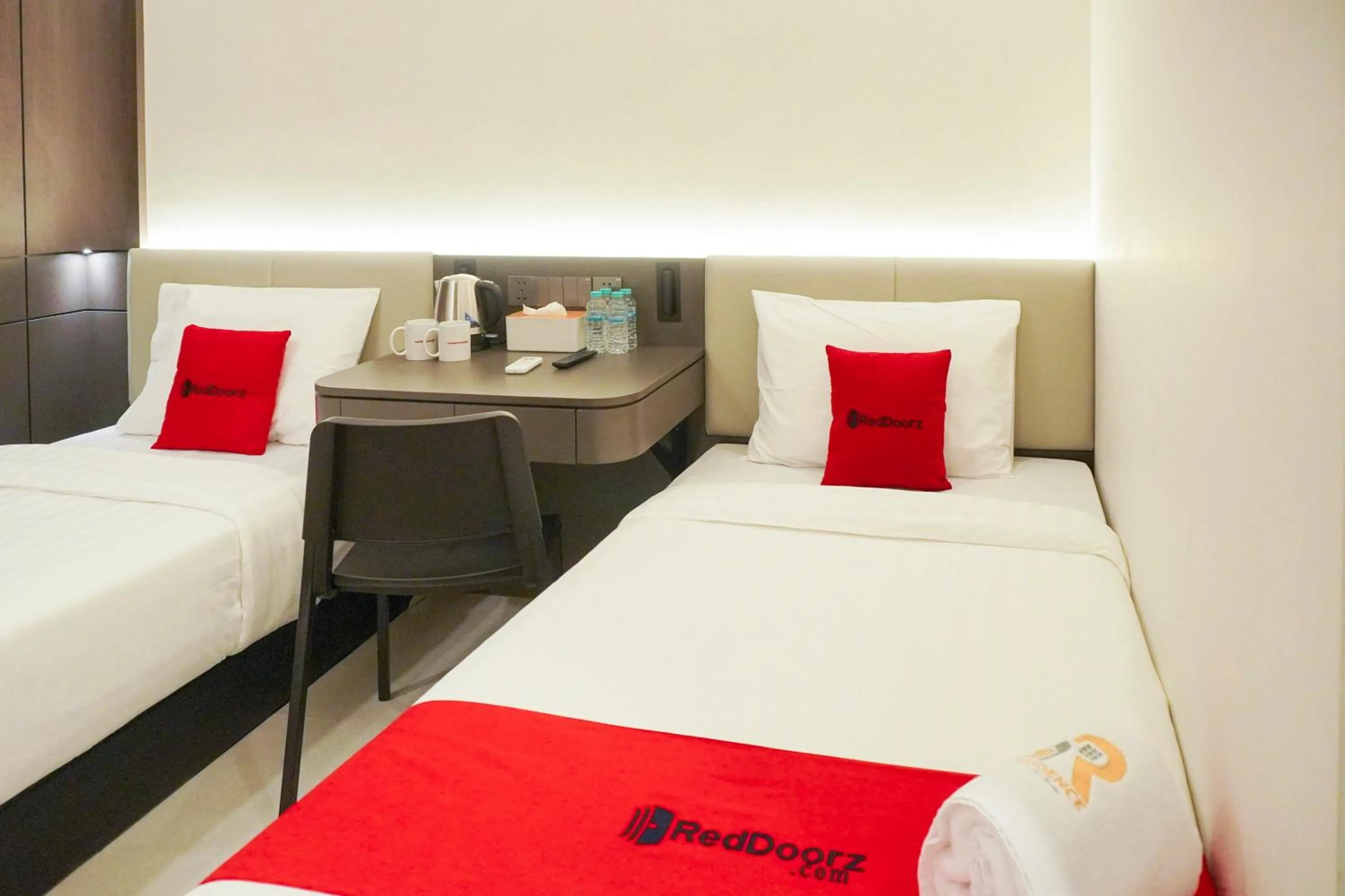 Bedroom, Bed in RedDoorz Plus @ Terban Residence