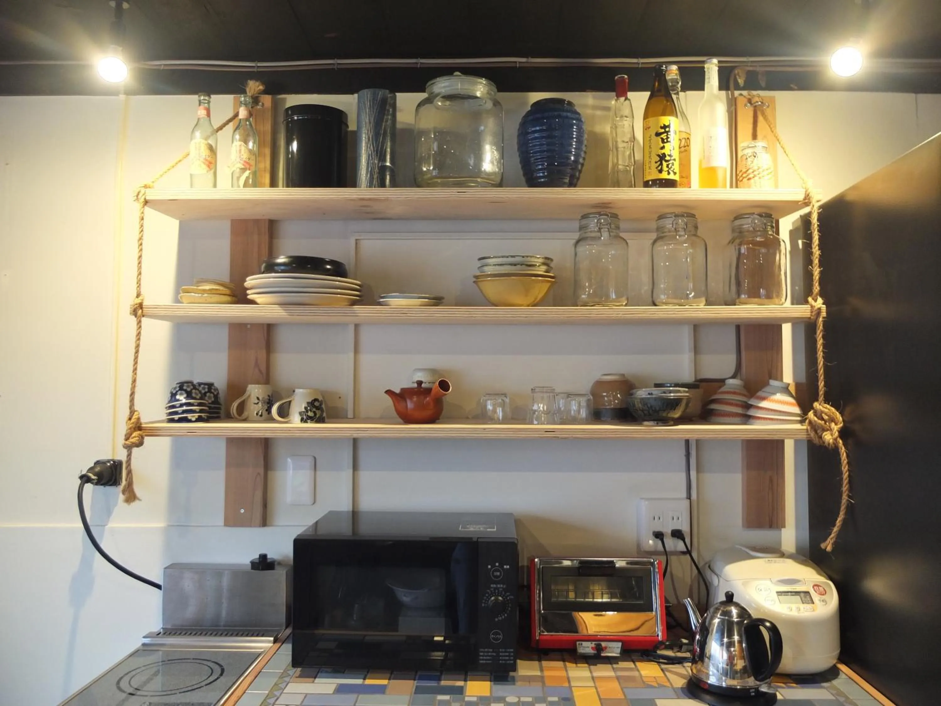 Kitchen or kitchenette in YOMOGI GUESTHOUSE