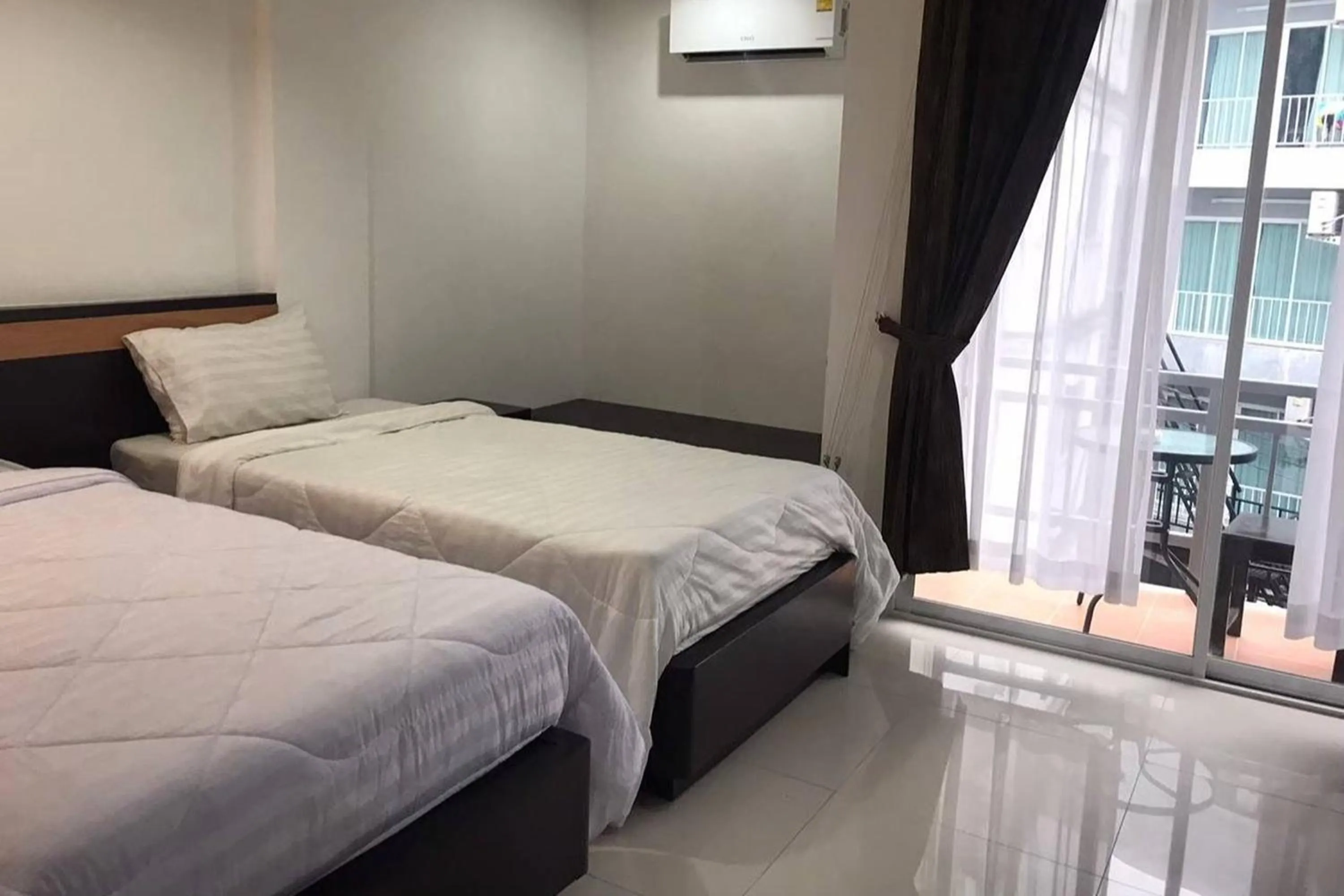 Bedroom, Bed in Sure Guesthouse