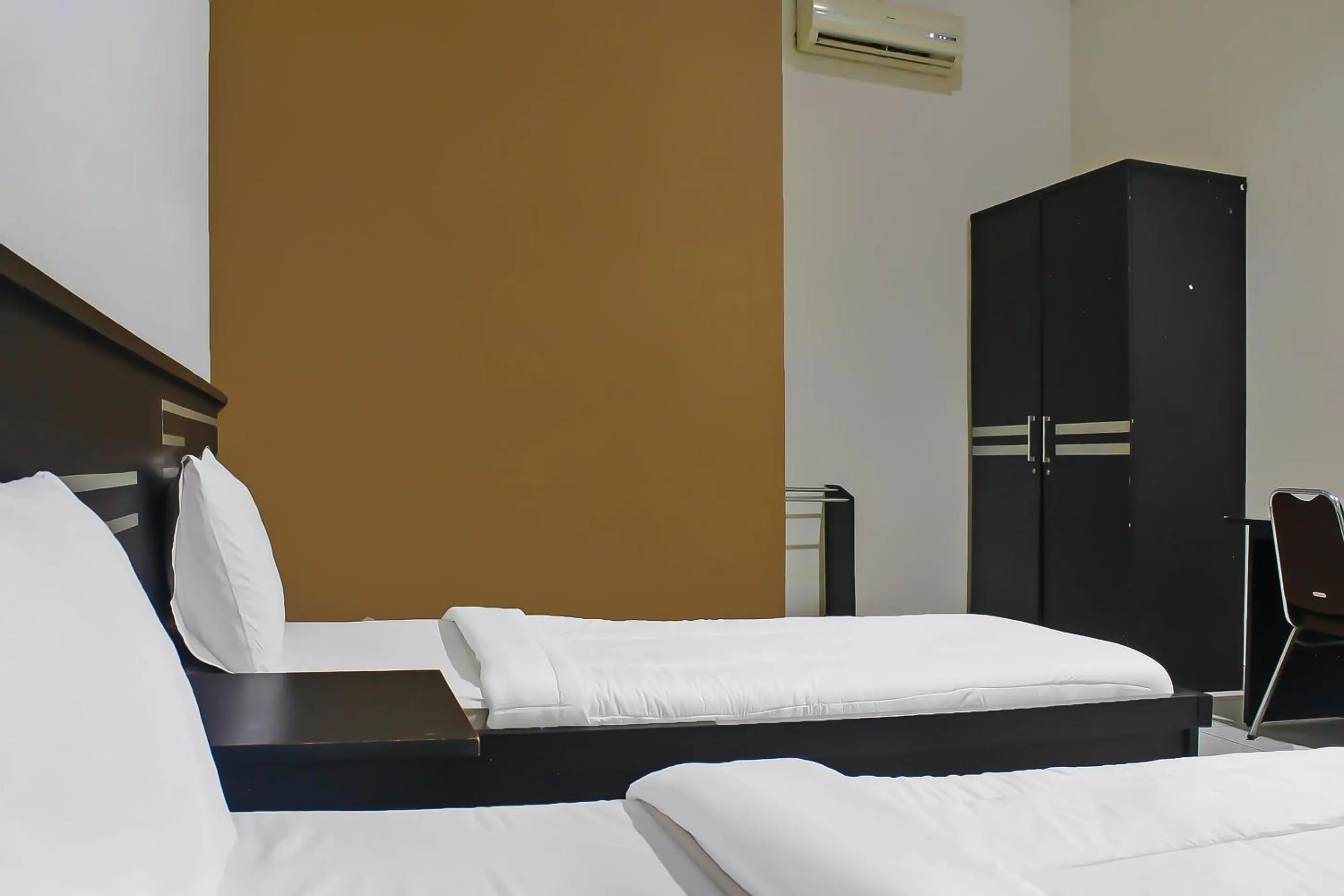 Bedroom, Bed in Collection O 92268 Hotel Aero