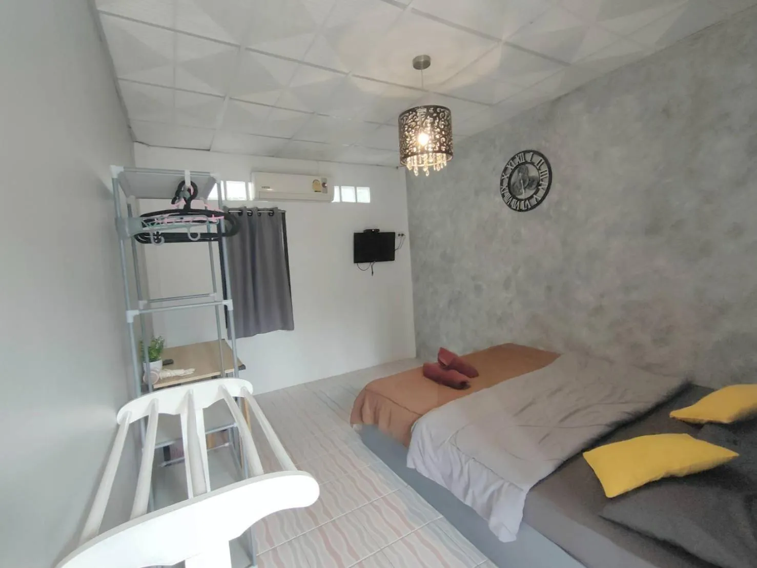 Bed in I-Talay Zone Sea