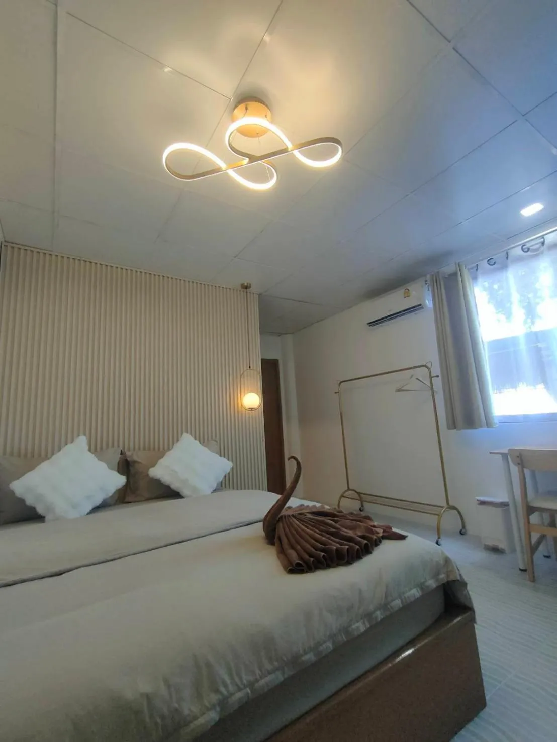 Bed in I-Talay Zone Sea