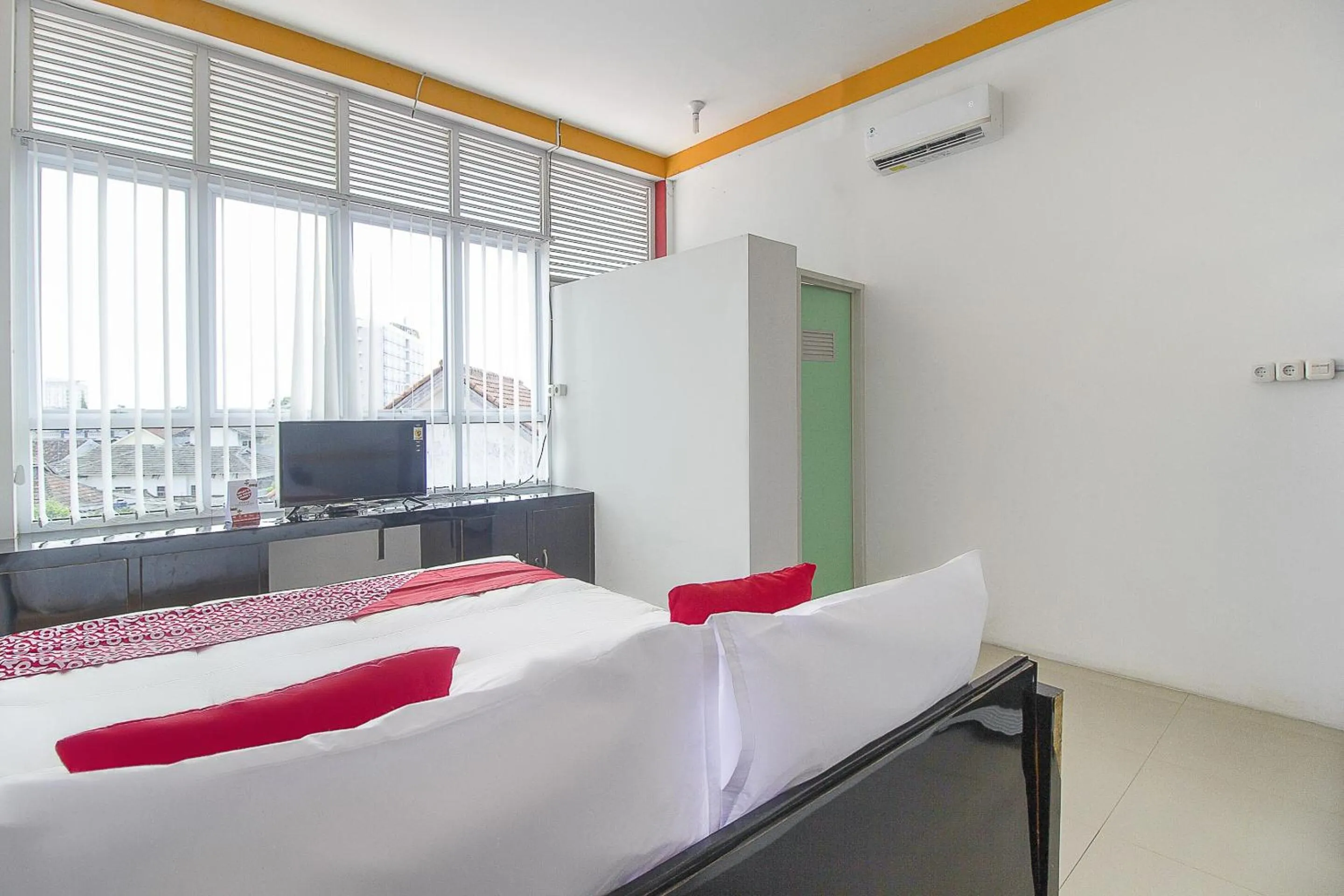 Bedroom, Bed in Restu Inn