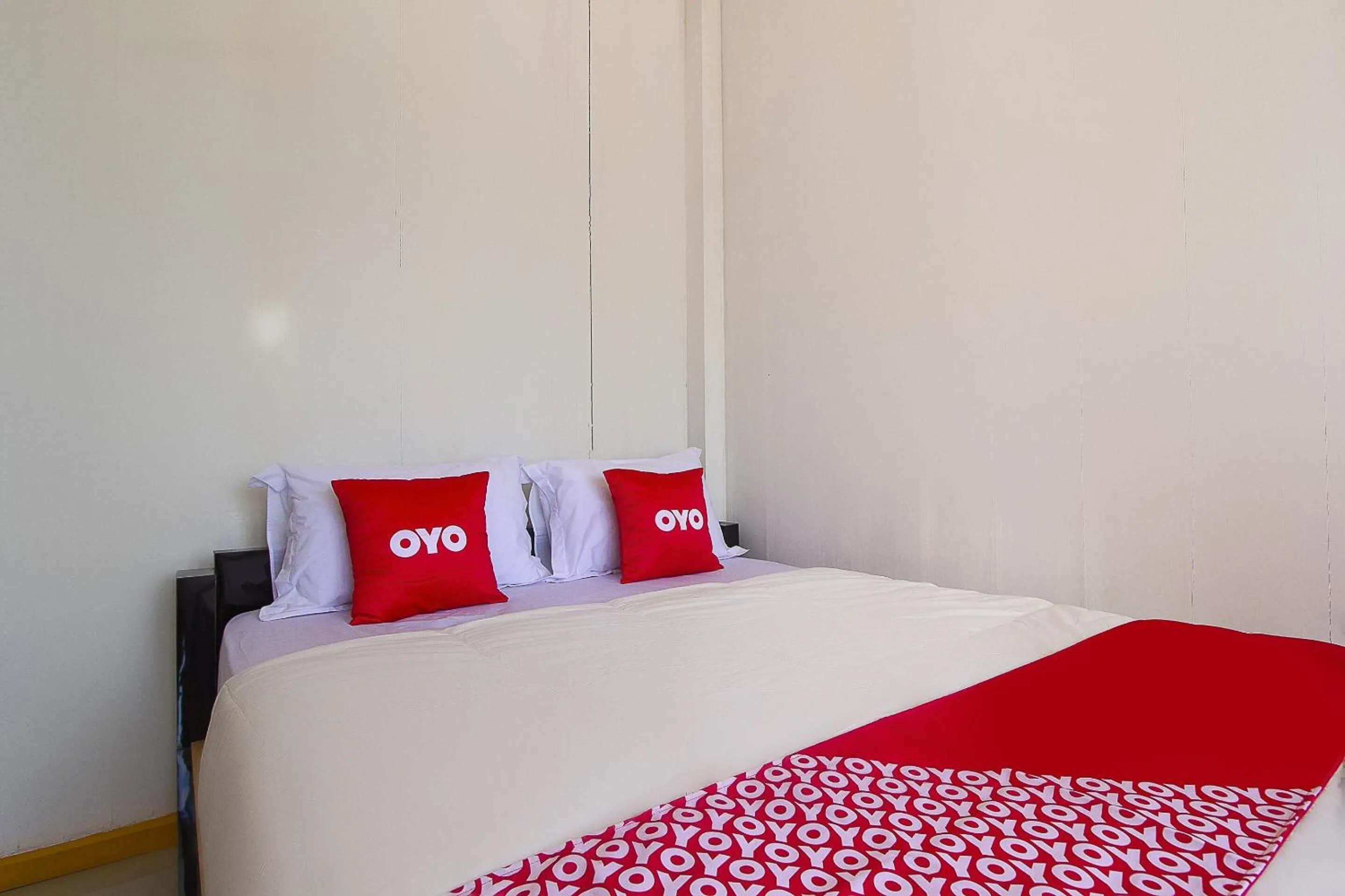 Bedroom, Bed in Restu Inn