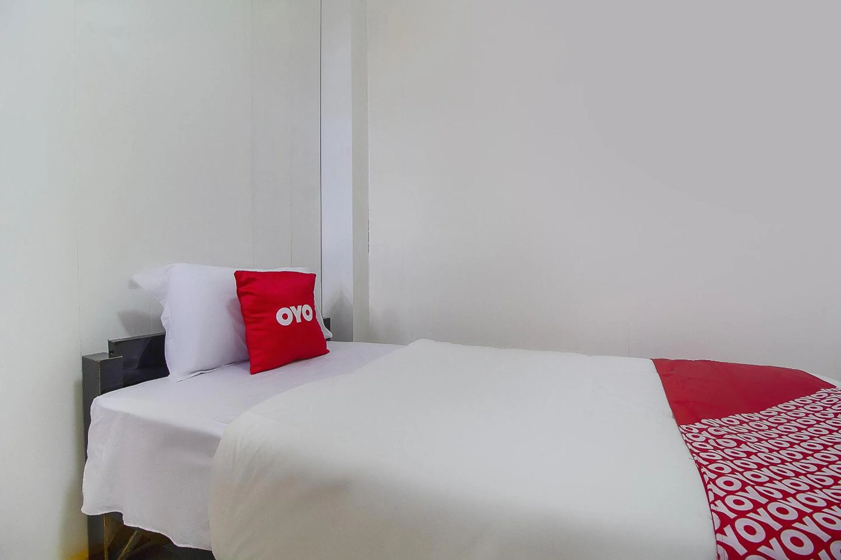 Bedroom, Bed in Restu Inn