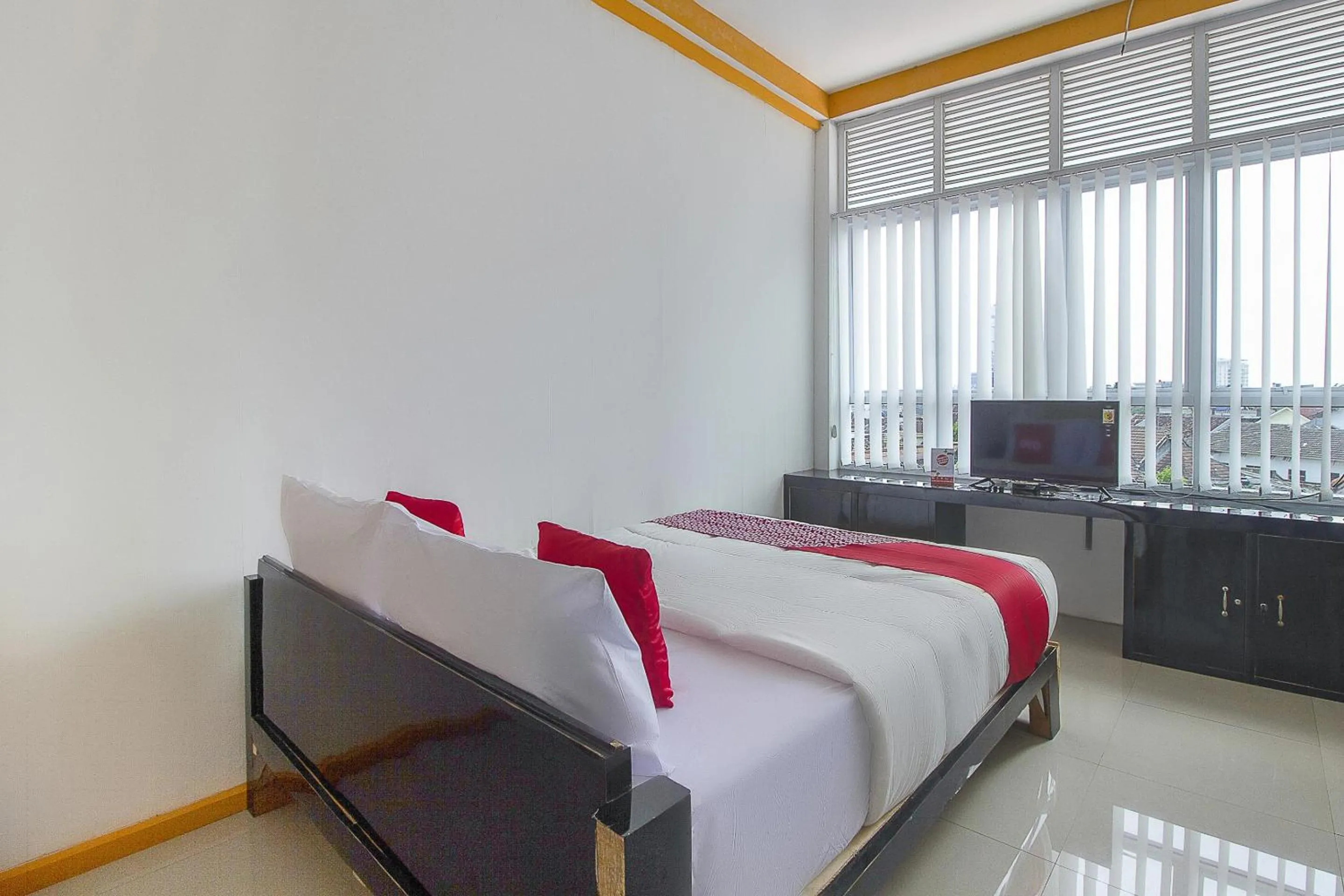 Bedroom, Bed in Restu Inn