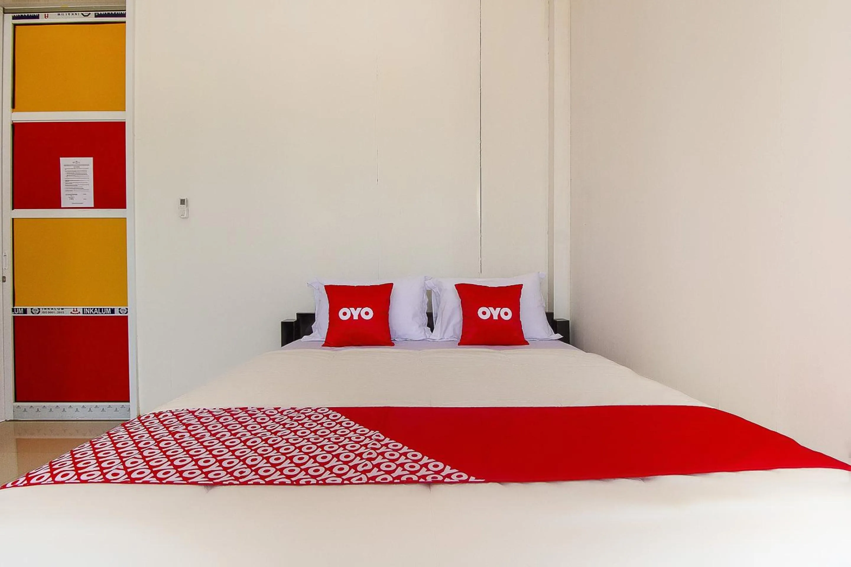 Bedroom, Bed in Restu Inn