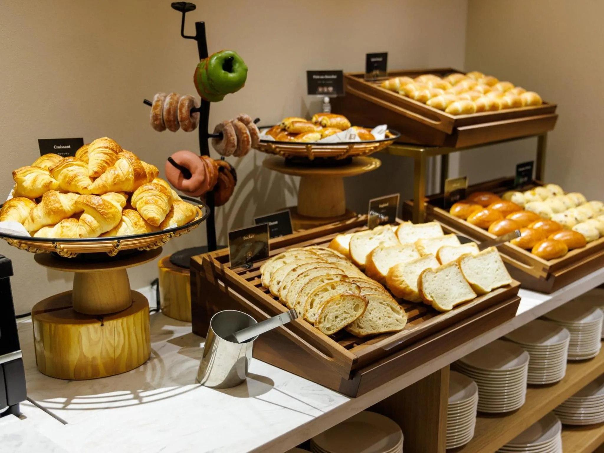 Restaurant/places to eat in Asakusa View Hotel Annex Rokku