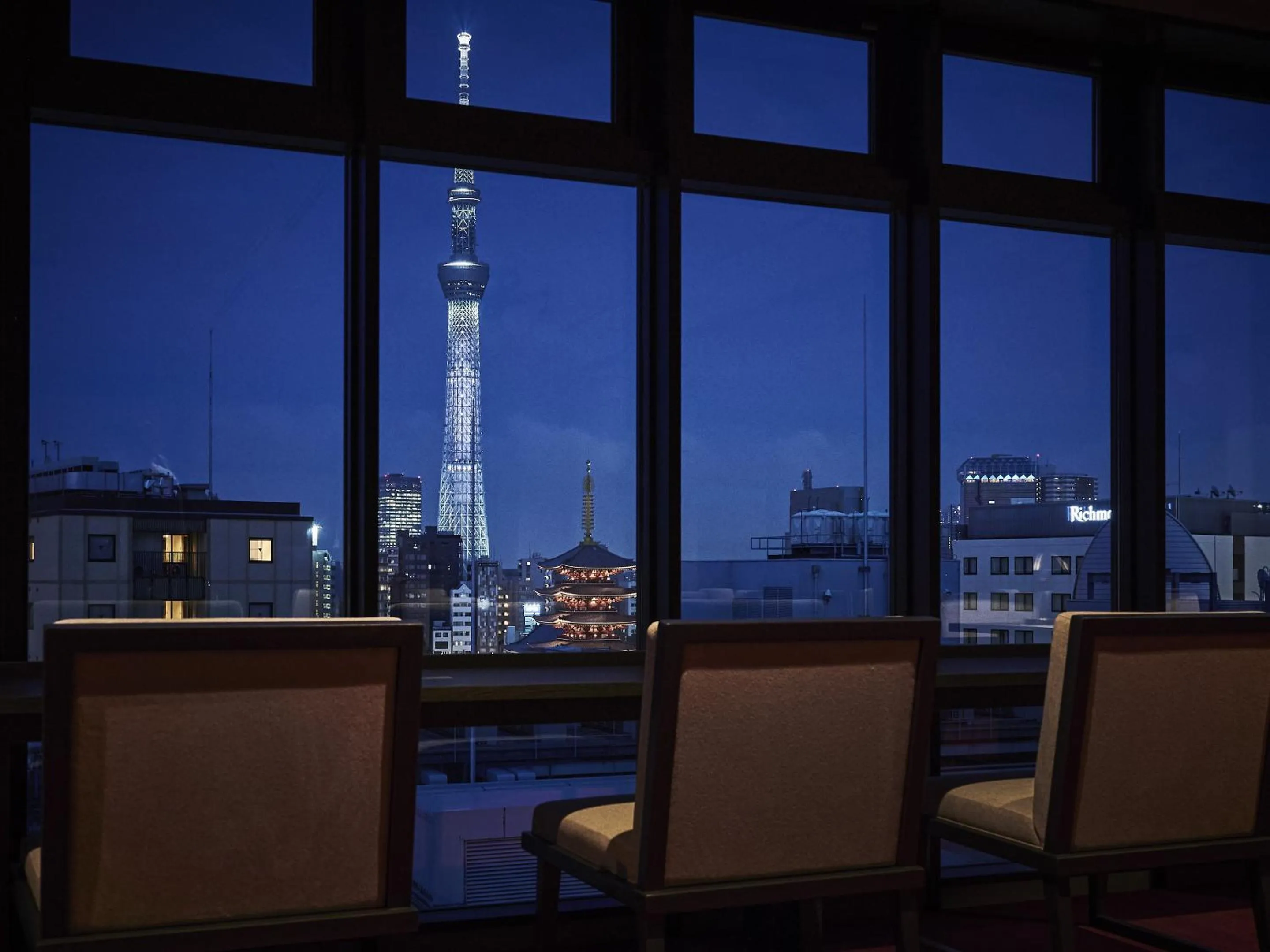 Lounge or bar in Asakusa View Hotel Annex Rokku
