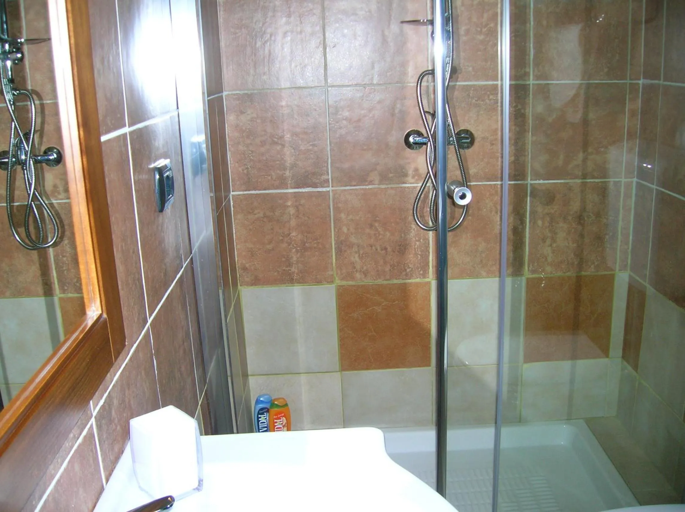 Bathroom in Al Carotin