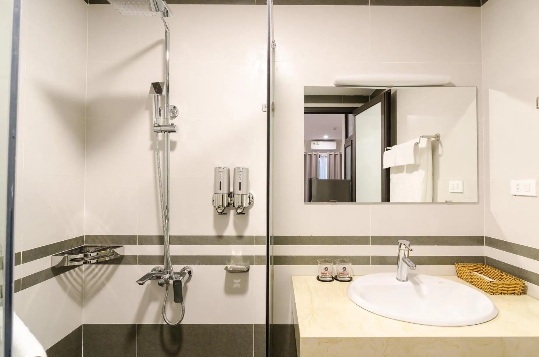 Fukurai Hotel & Apartment 2 Ha Noi