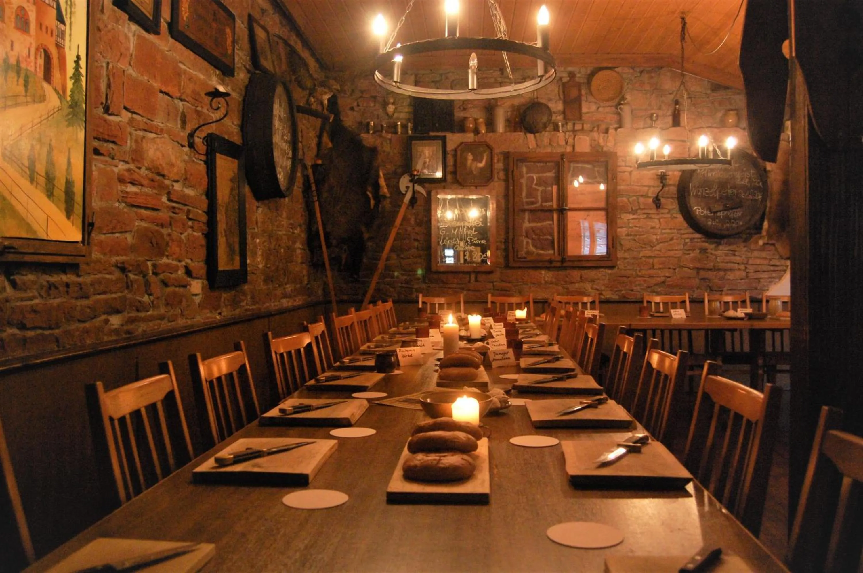 Restaurant/places to eat in Gasthaus & Hotel Drei Lilien