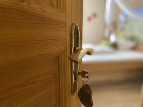 Bed in Gasthaus & Hotel Drei Lilien