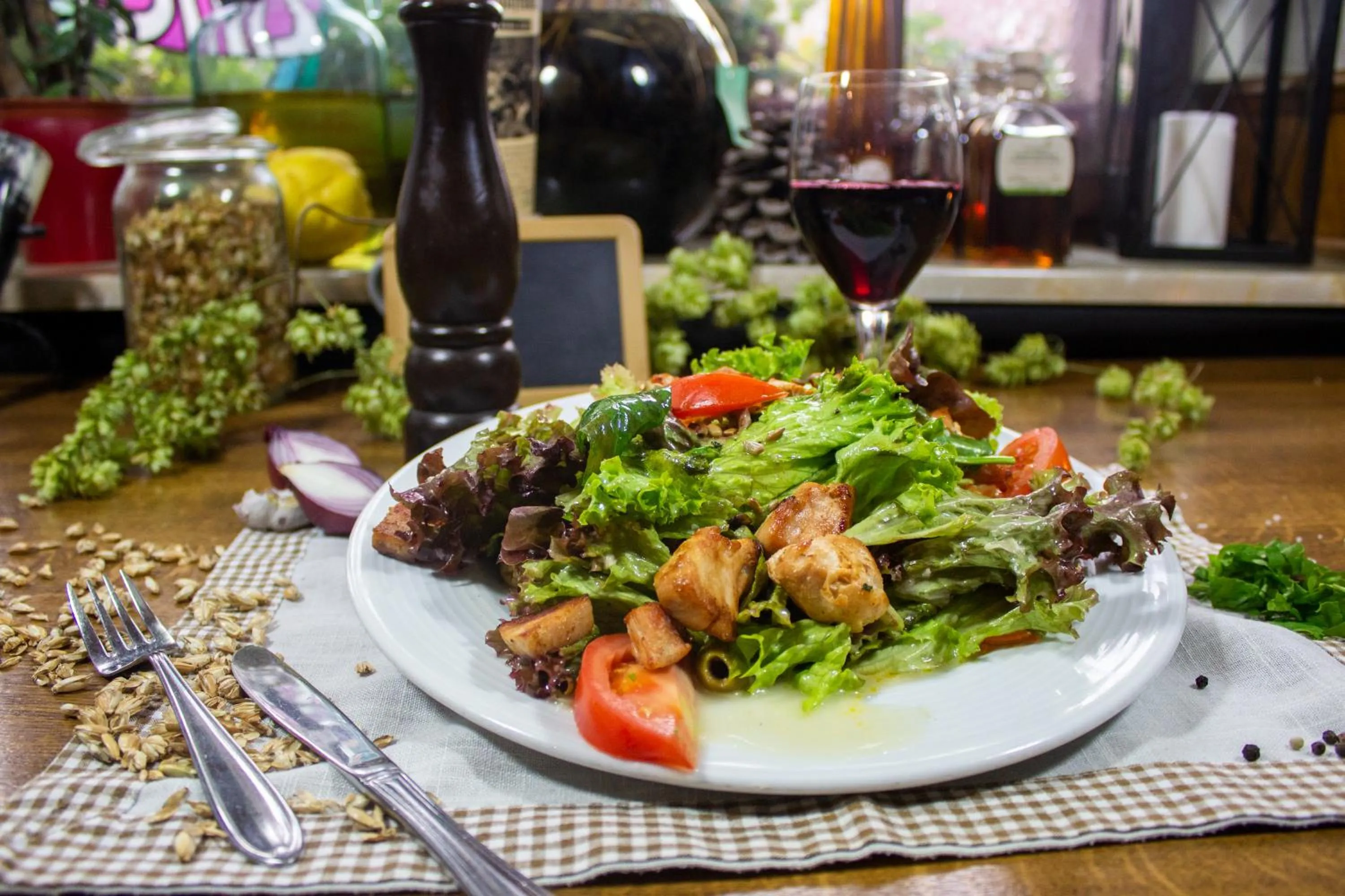 Restaurant/places to eat in Gasthaus & Hotel Drei Lilien