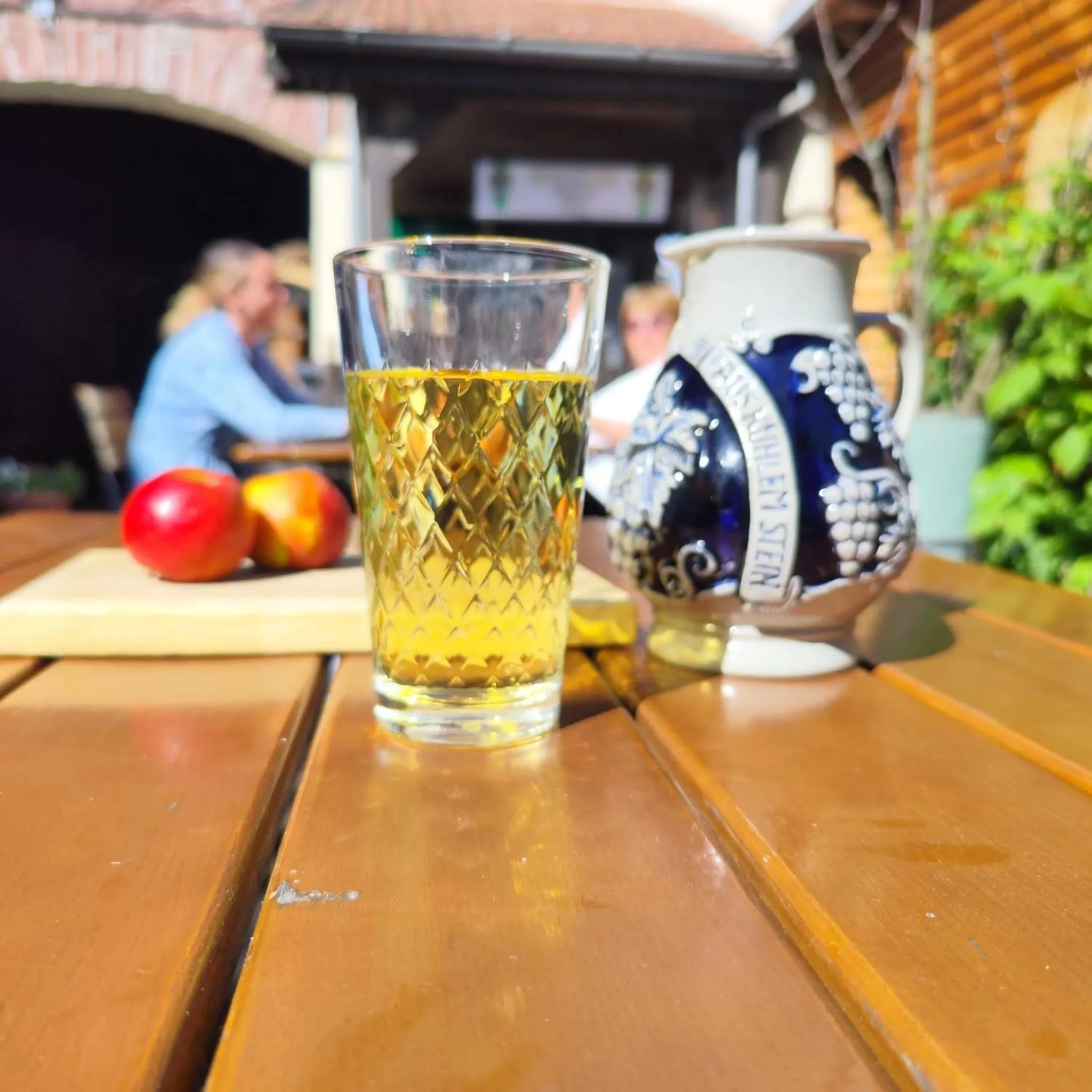 Restaurant/places to eat in Gasthaus & Hotel Drei Lilien