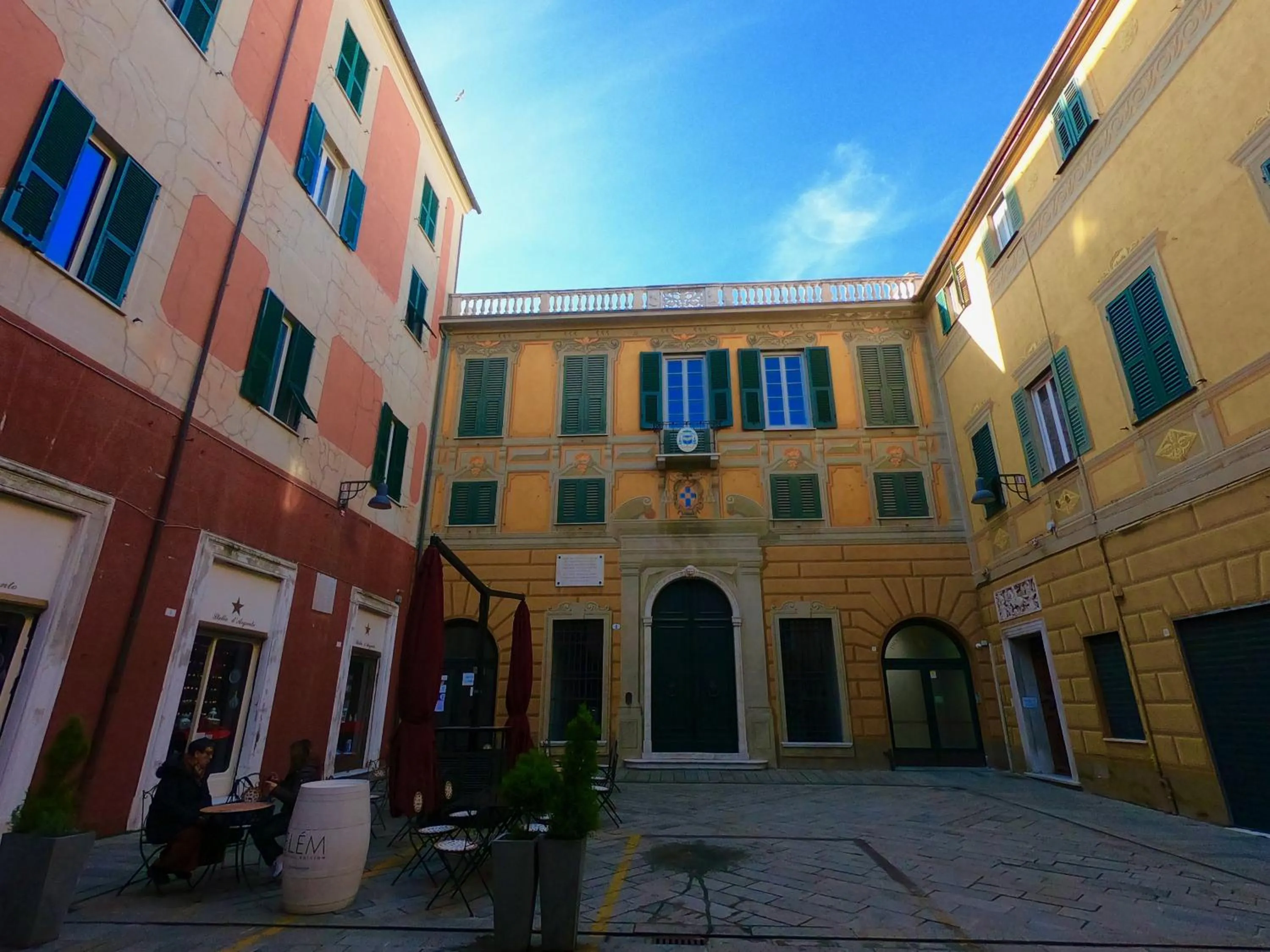 Property building in Central Savona