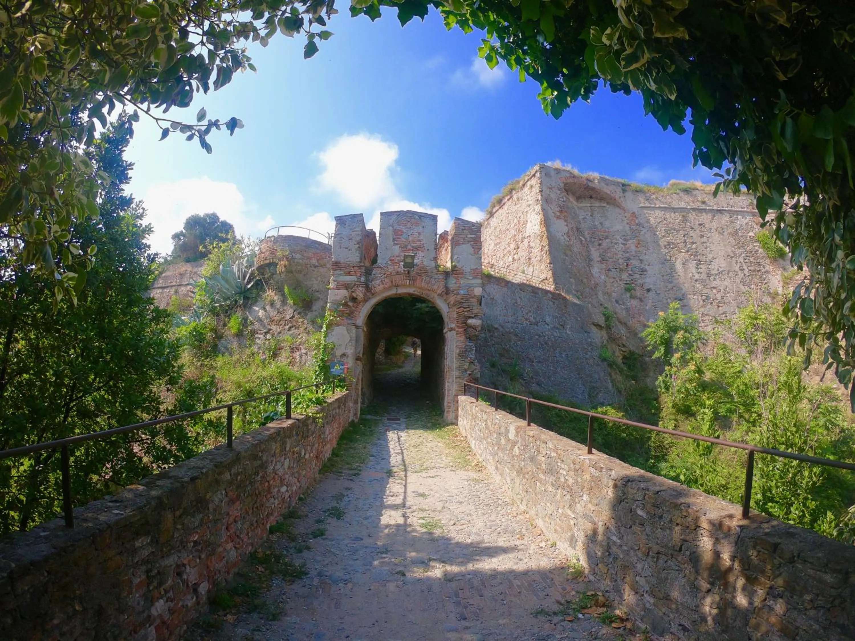 Property building in Central Savona