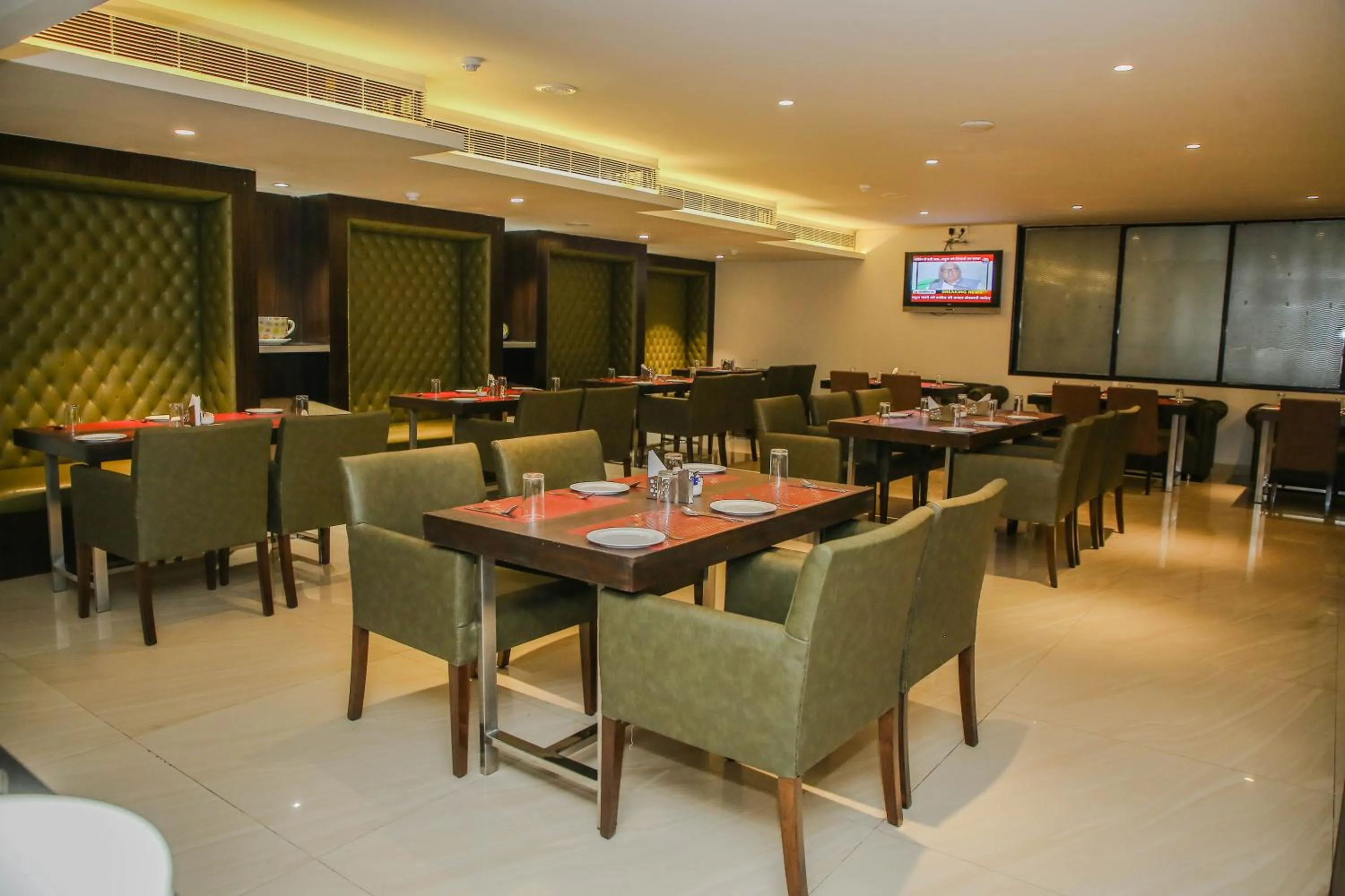 Restaurant/places to eat in Citrus Prime Raipur
