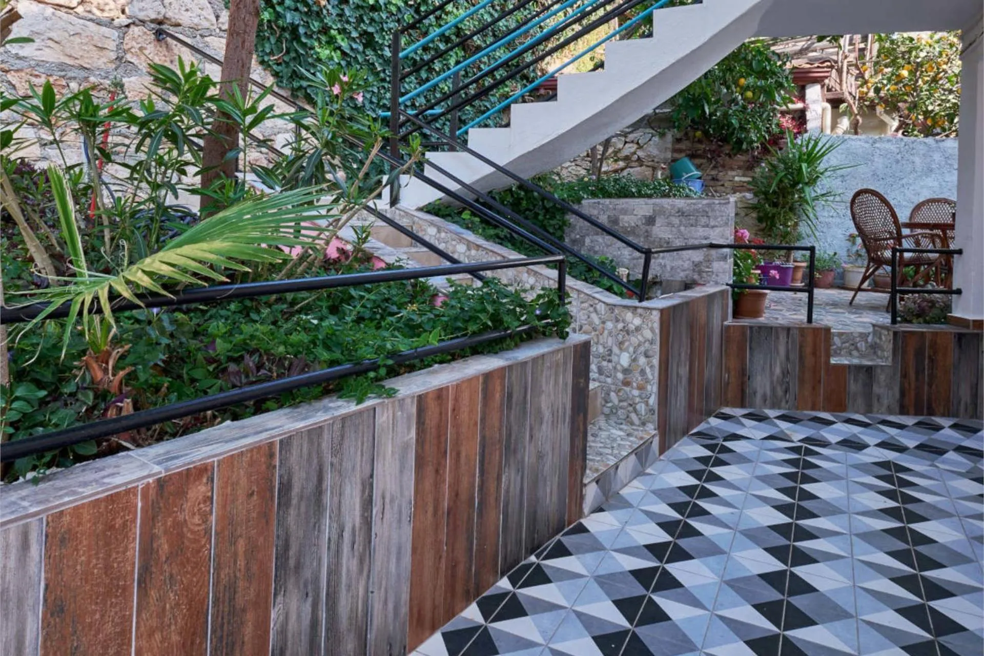 Garden in CARETTA PANSİYOn